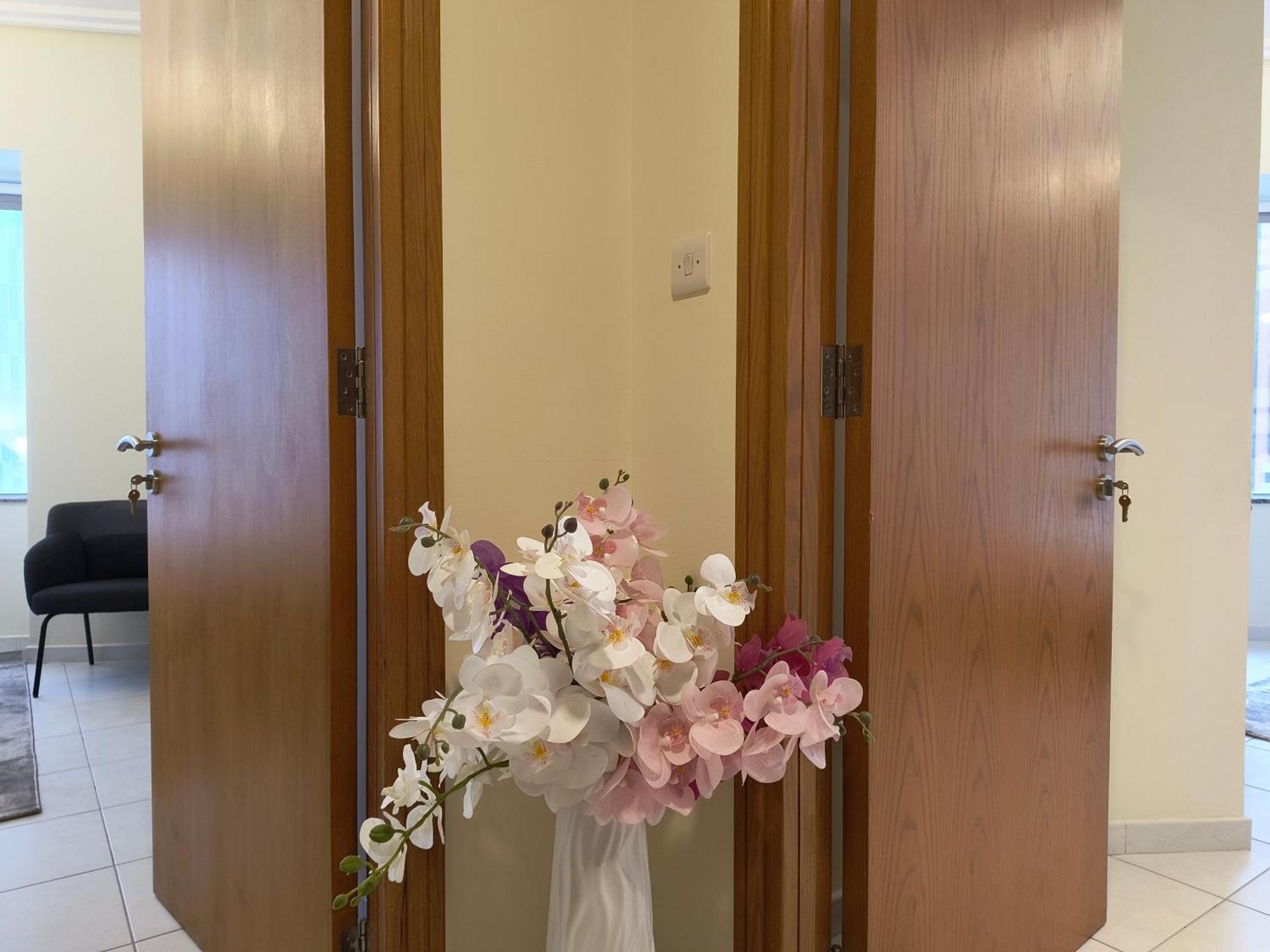 Appartement Trinity Homes - Sheikh Zayed Road Near To Financial Center Metro Station Dubai