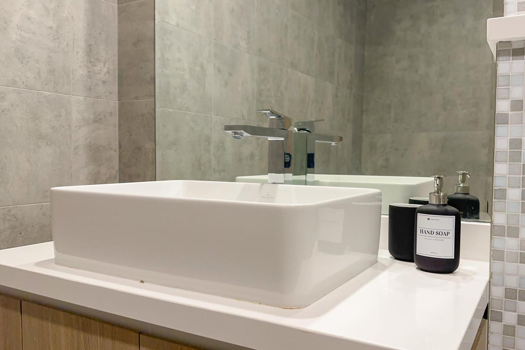 Luxury 1br In Marina Private Pool (adults Only) Appartamento Dubai