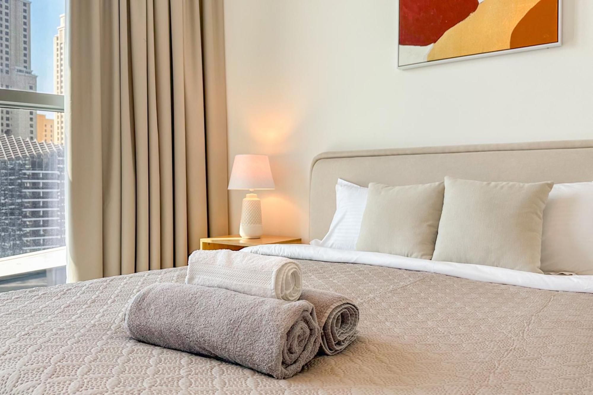 Luxury 1br In Marina Private Pool (adults Only) *