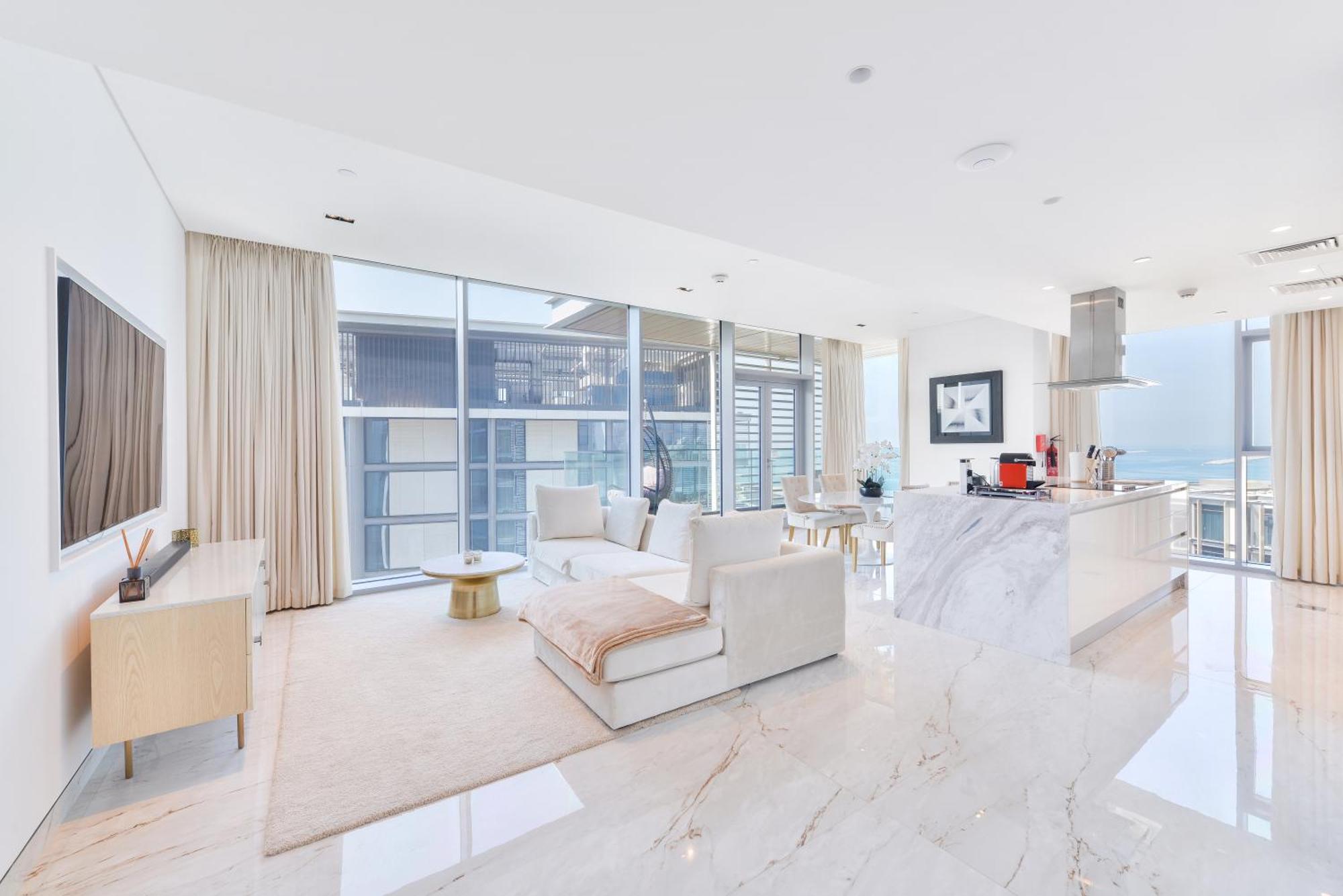 Apartemen Premium 2+ 1 Bedroom In The Heart Of Bluewaters Island *