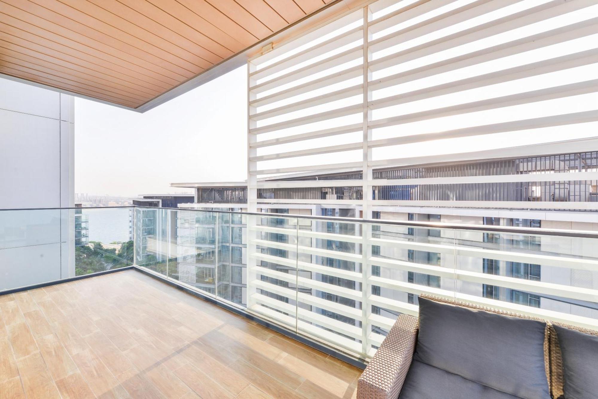 Apartemen Premium 2+ 1 Bedroom In The Heart Of Bluewaters Island