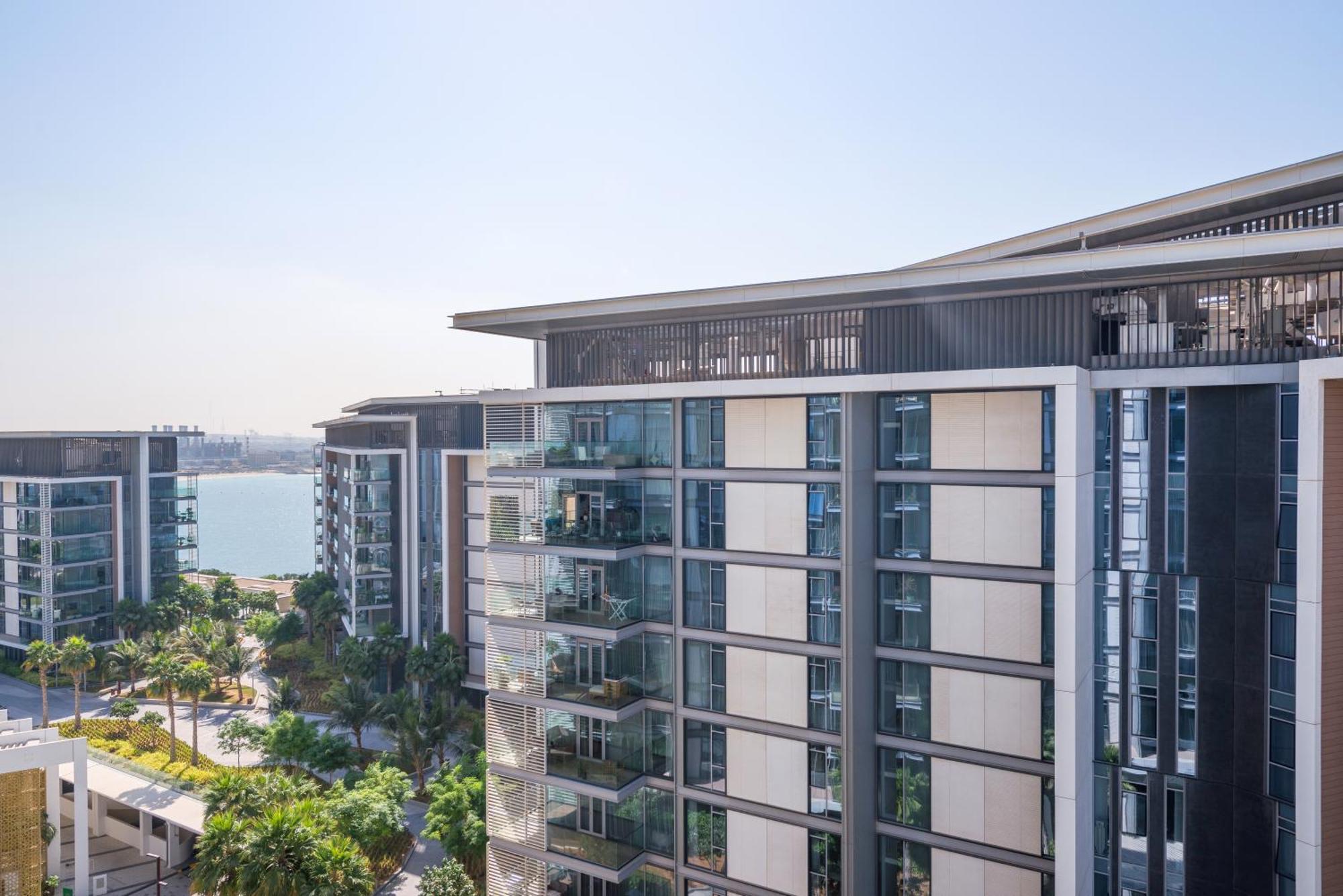 Apartemen Premium 2+ 1 Bedroom In The Heart Of Bluewaters Island