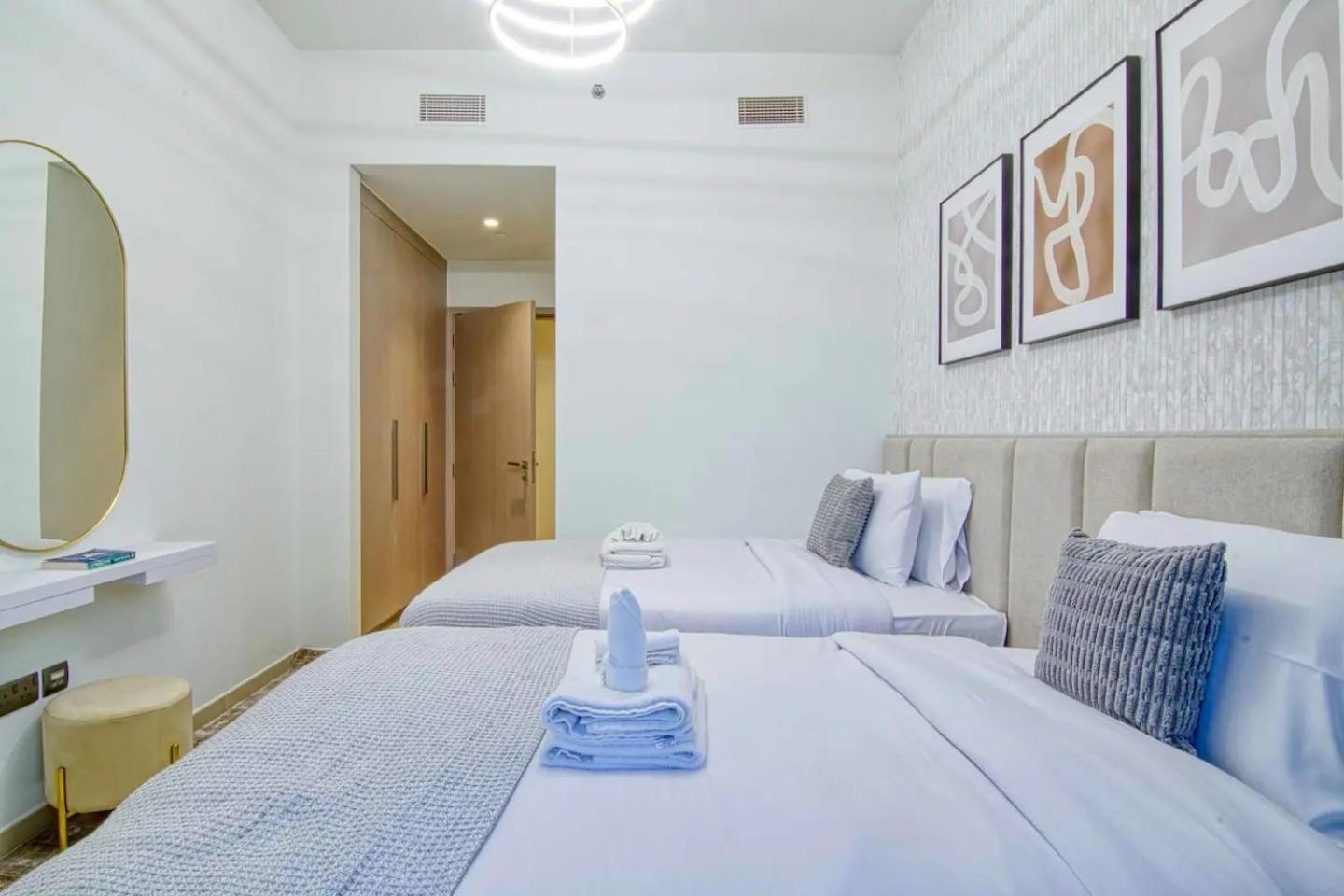 Spacious And Overlooking Burj & Fountains Dubaï
