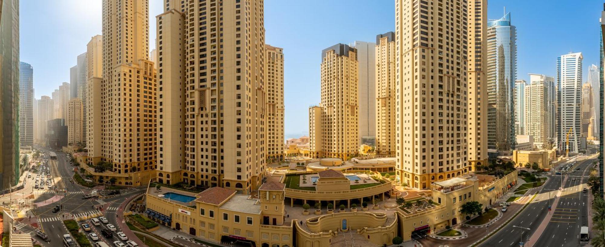 Appartement Luxury Living By The Marina In Liv
