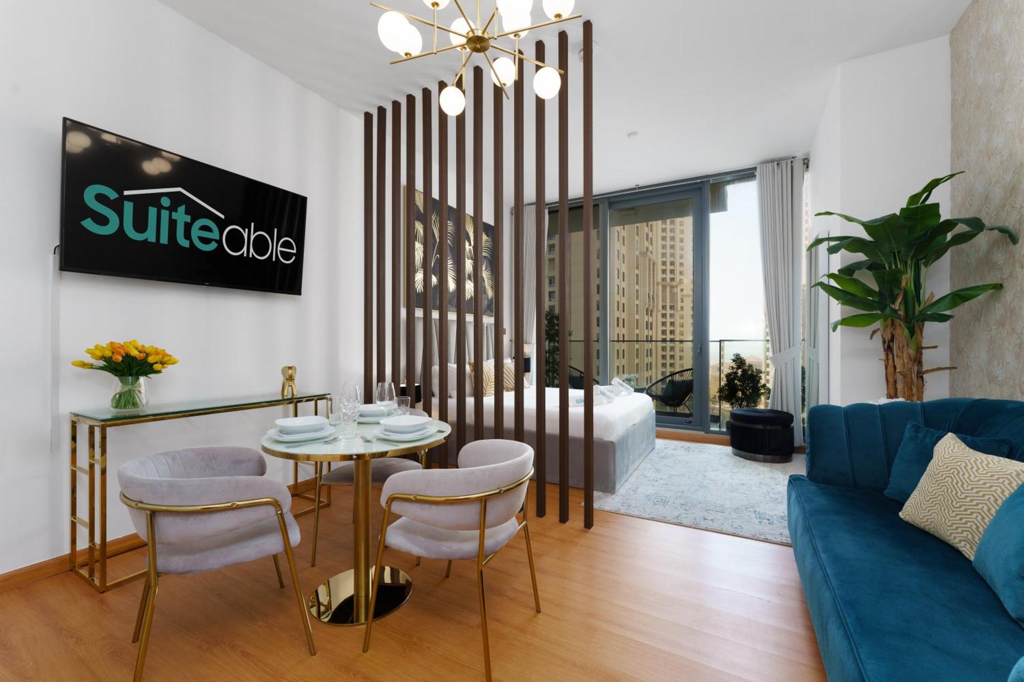 Appartement Luxury Living By The Marina In Liv *
