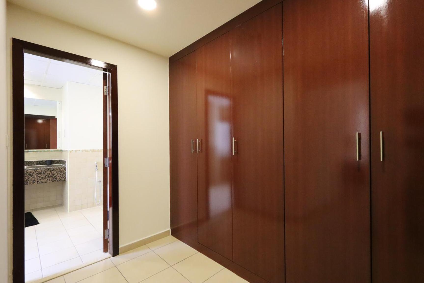 Jbr The Walk Rimal 5 Suites High Floor 3 Bedroom * Dubái