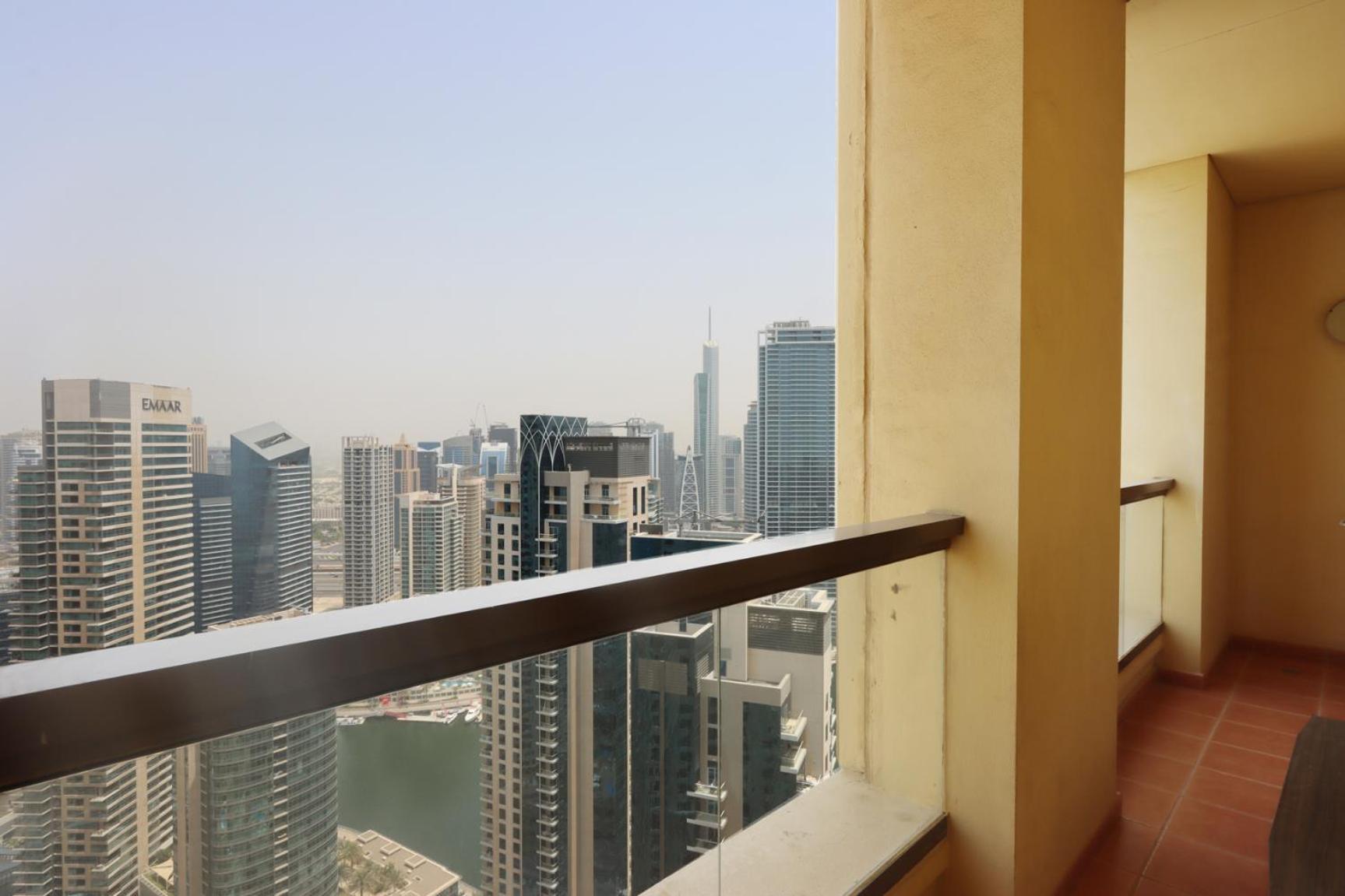 Jbr The Walk Rimal 5 Suites High Floor 3 Bedroom Apartamento Dubái