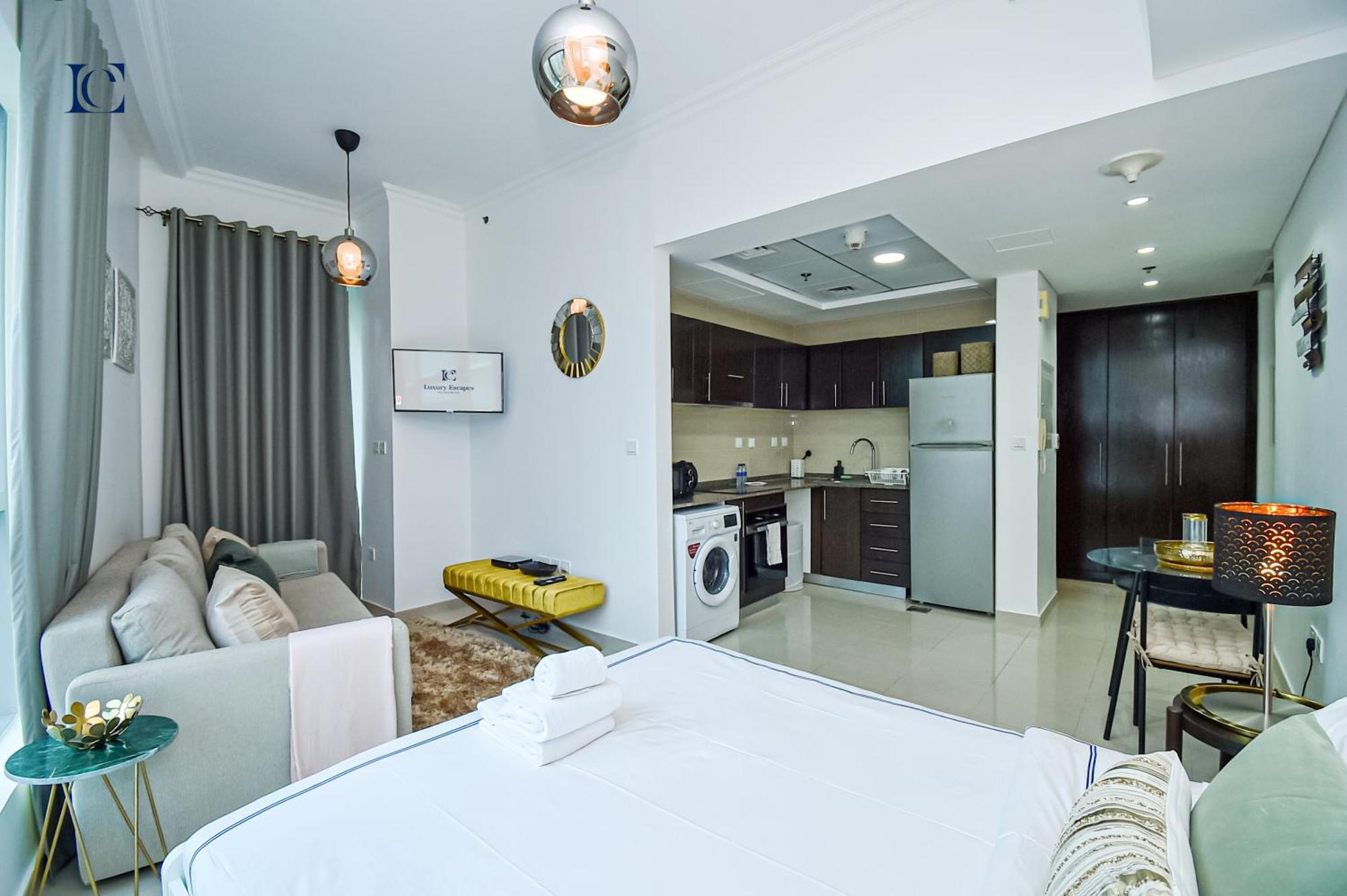 Luxury Escapes - Spacious With Balcony & Marina View - Bay Apartamento