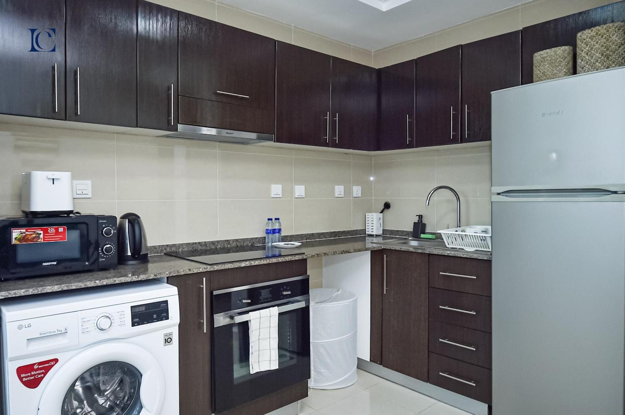Apartamento Luxury Escapes - Spacious With Balcony & Marina View - Bay *