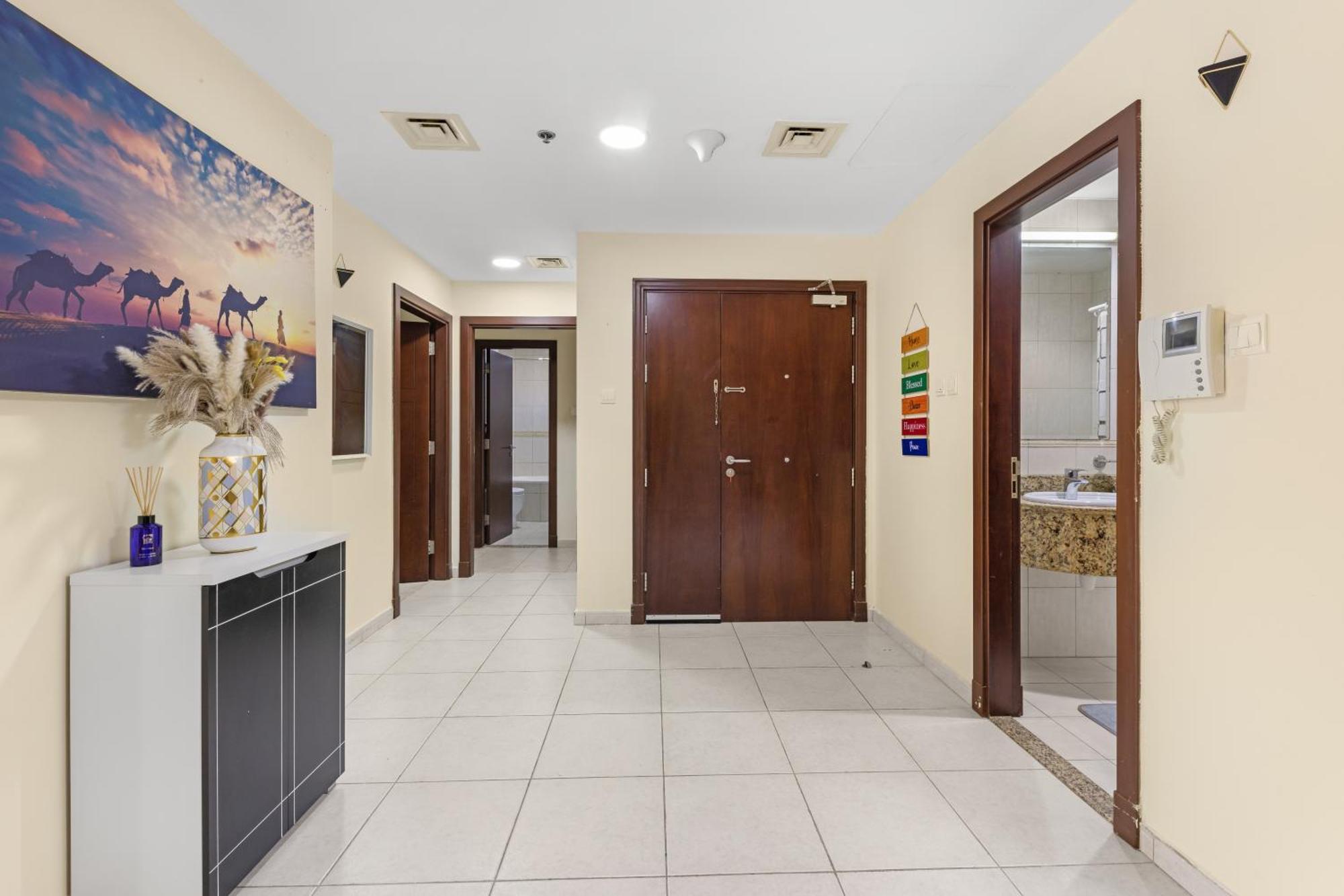 Apartament Spectacular 2 Bedroom Marina Sea Views