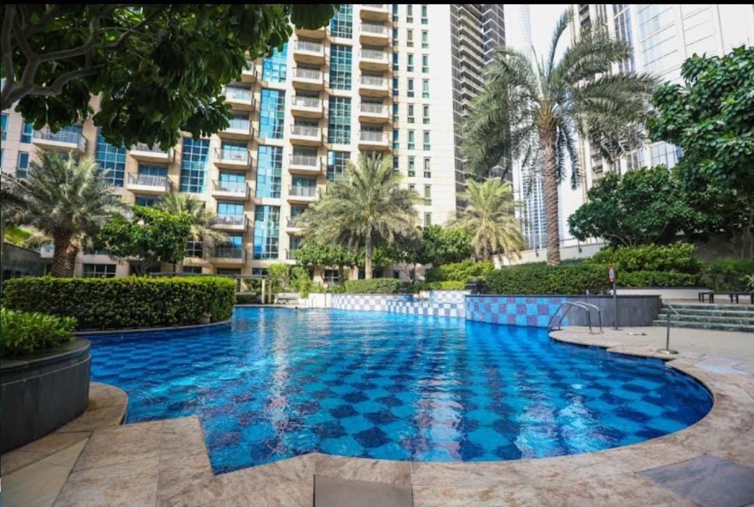 Trinity Homes - Standpoint Tower Downtown * Dubái