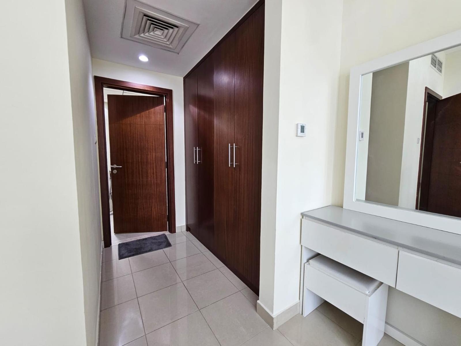 Trinity Homes - Standpoint Tower Downtown * Dubái