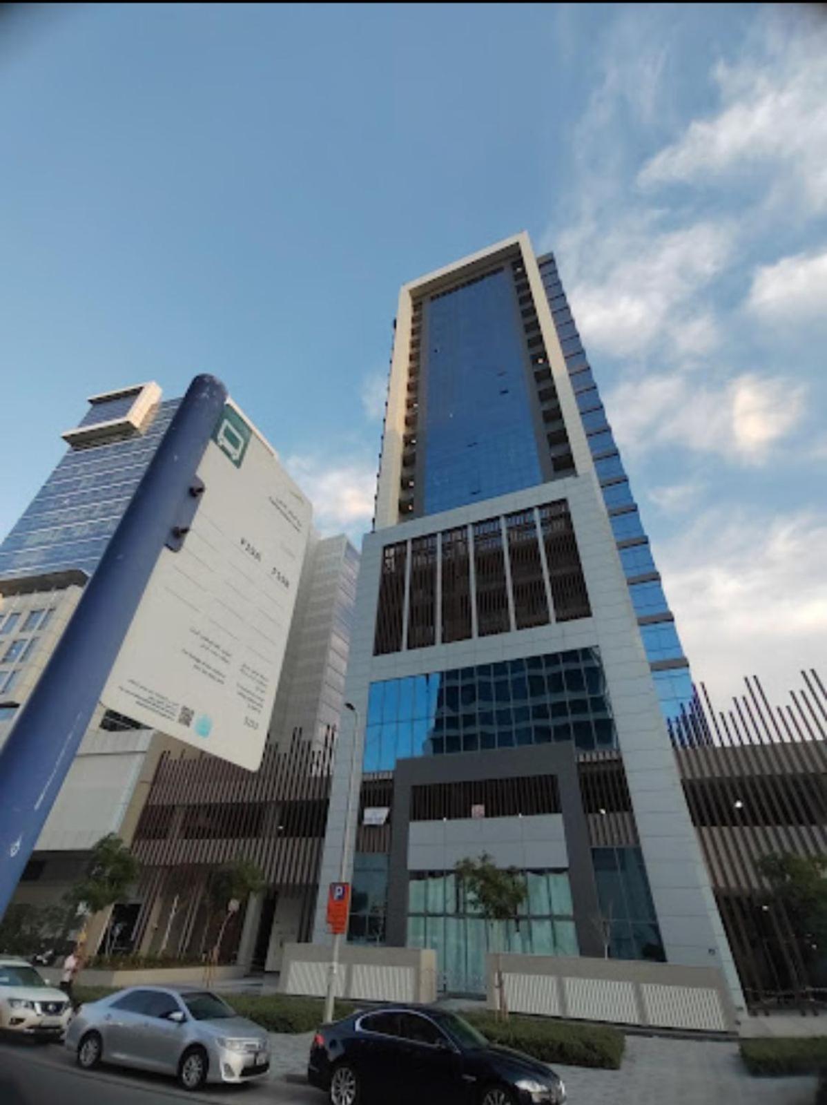 With Private Near Downtown Business Bay Privatunterkunft