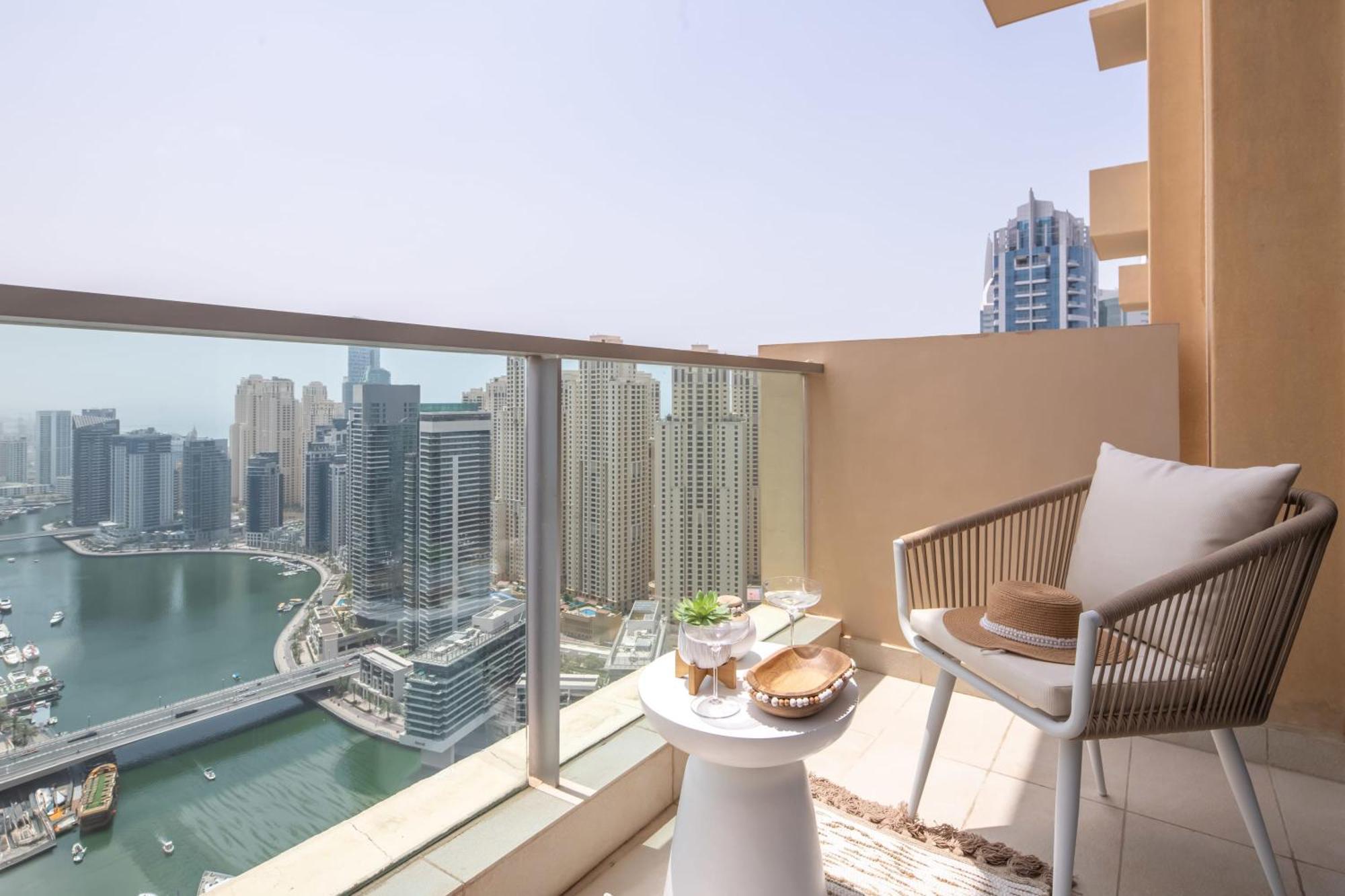 Frank Porter - Emaar Residences Marina *