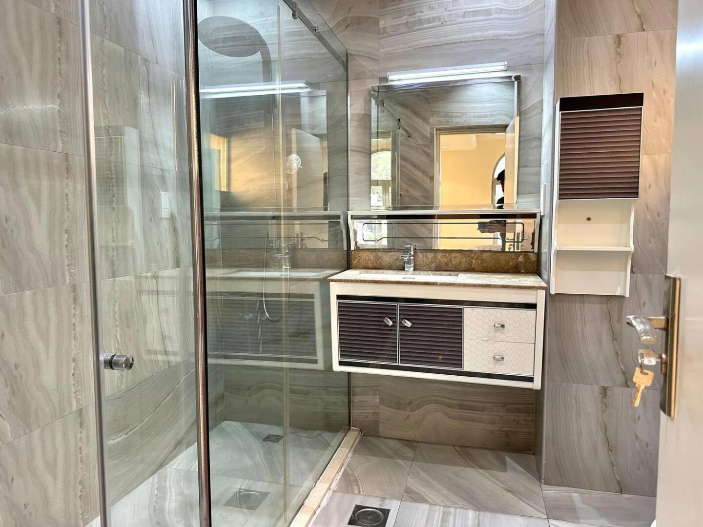 Cozy Private & Pool Affittacamere