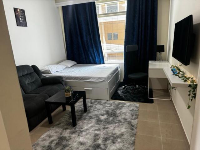 Séjour chez l'habitant For Female Only Amazing Master With Attached Bathroom