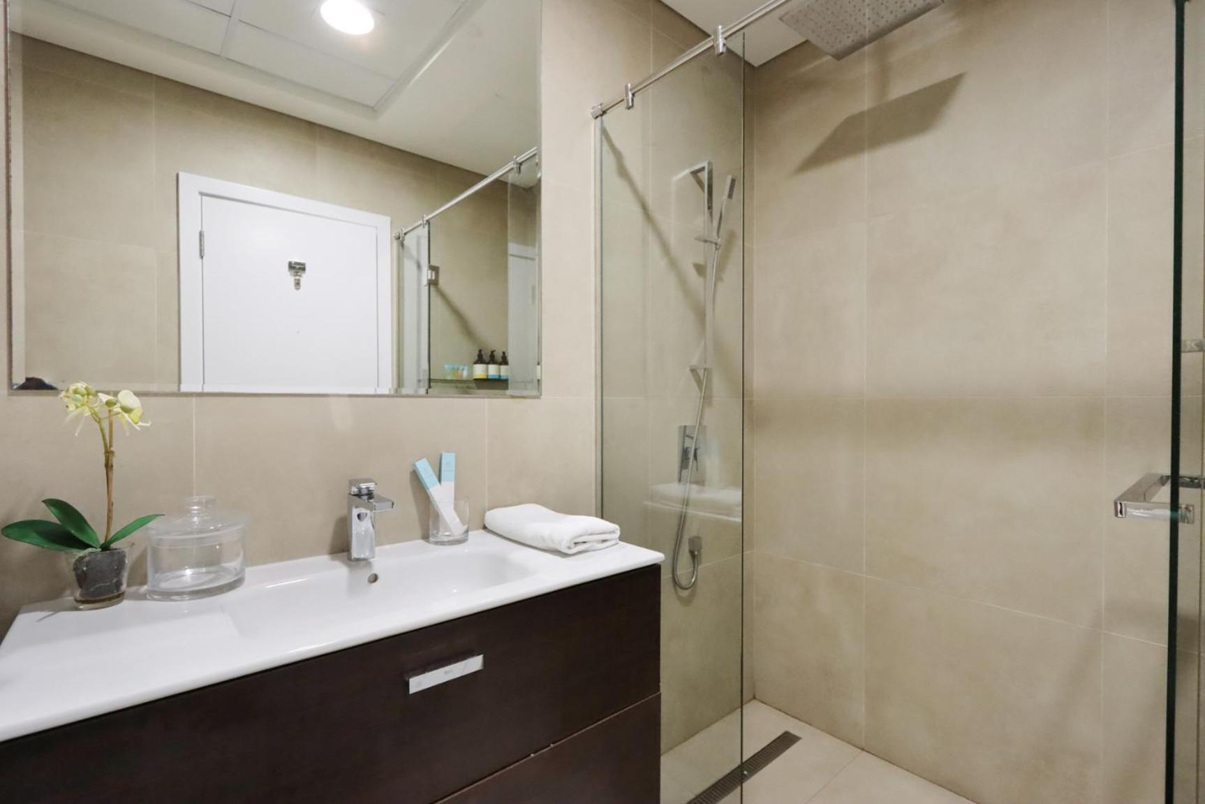 Livbnb - 2 Bedroom In Marina Arcade Appartement *