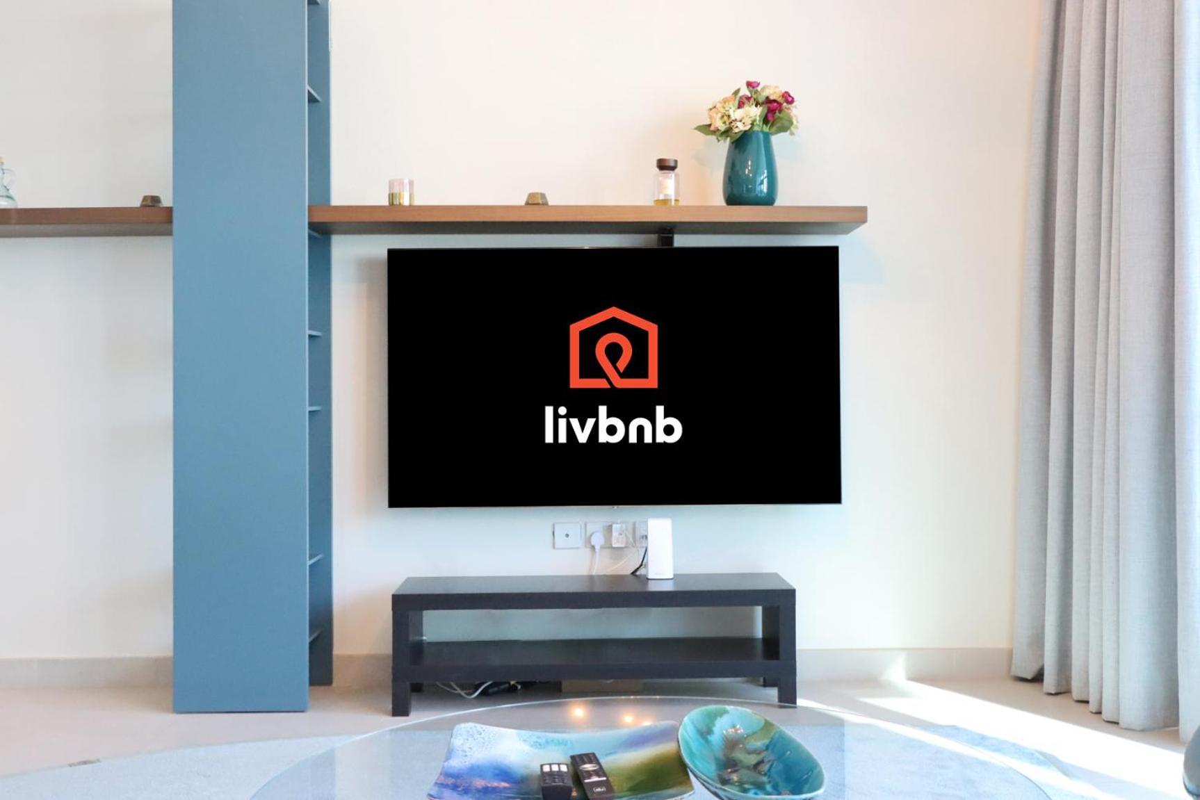 Livbnb - 2 Bedroom In Marina Arcade Appartement Dubaï