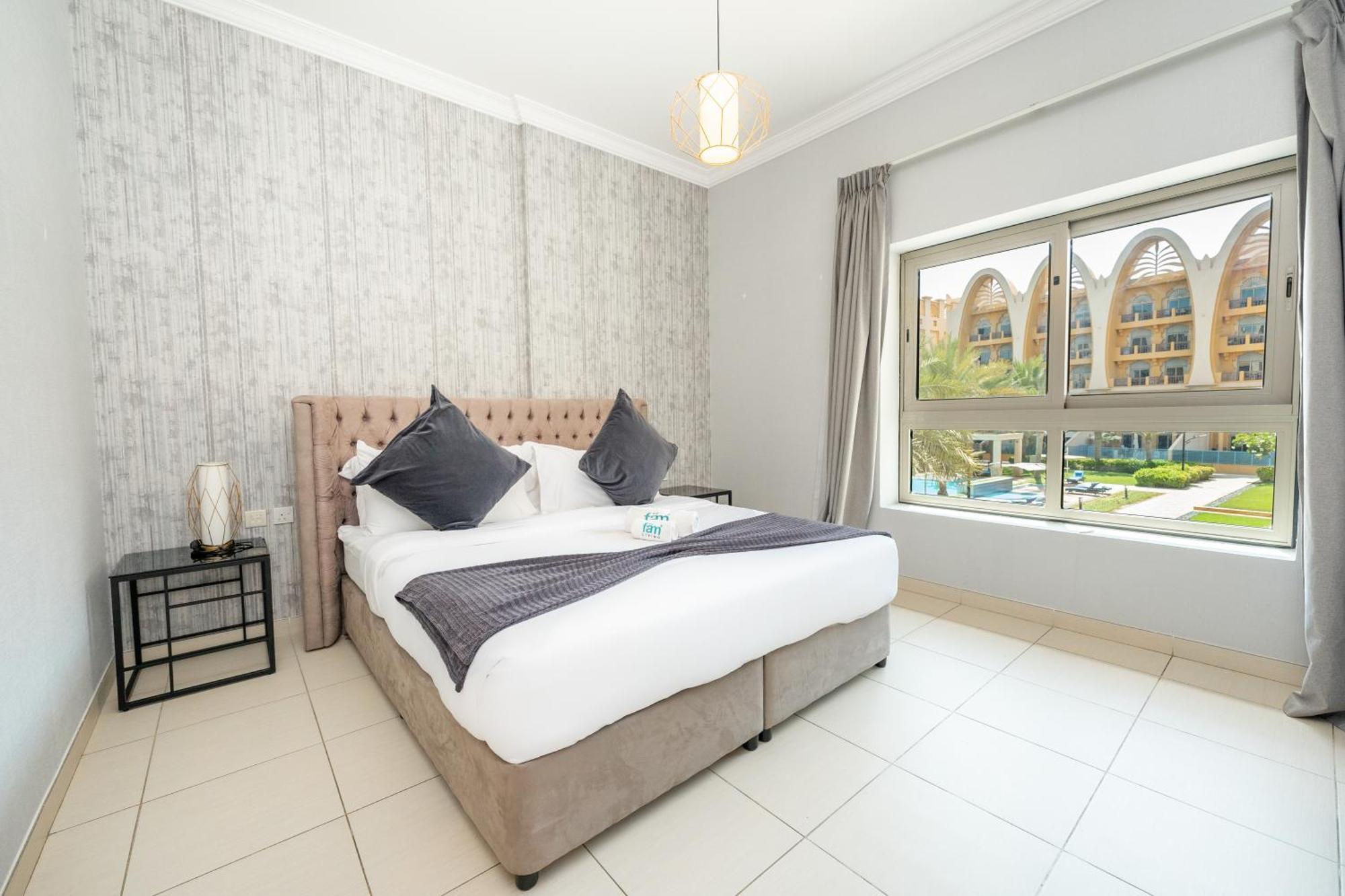Apartament Fam Living - Private Beach Escapes In Palm Jumeirah *