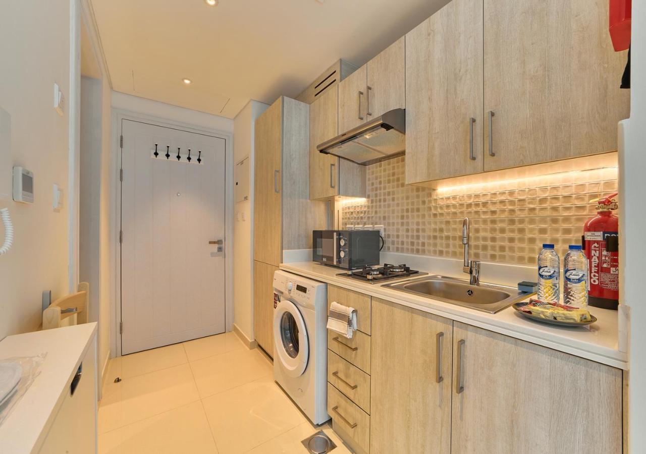 Appartement First Class In Seven Palm With Direct Access To The West Palm And Nakheel Mall