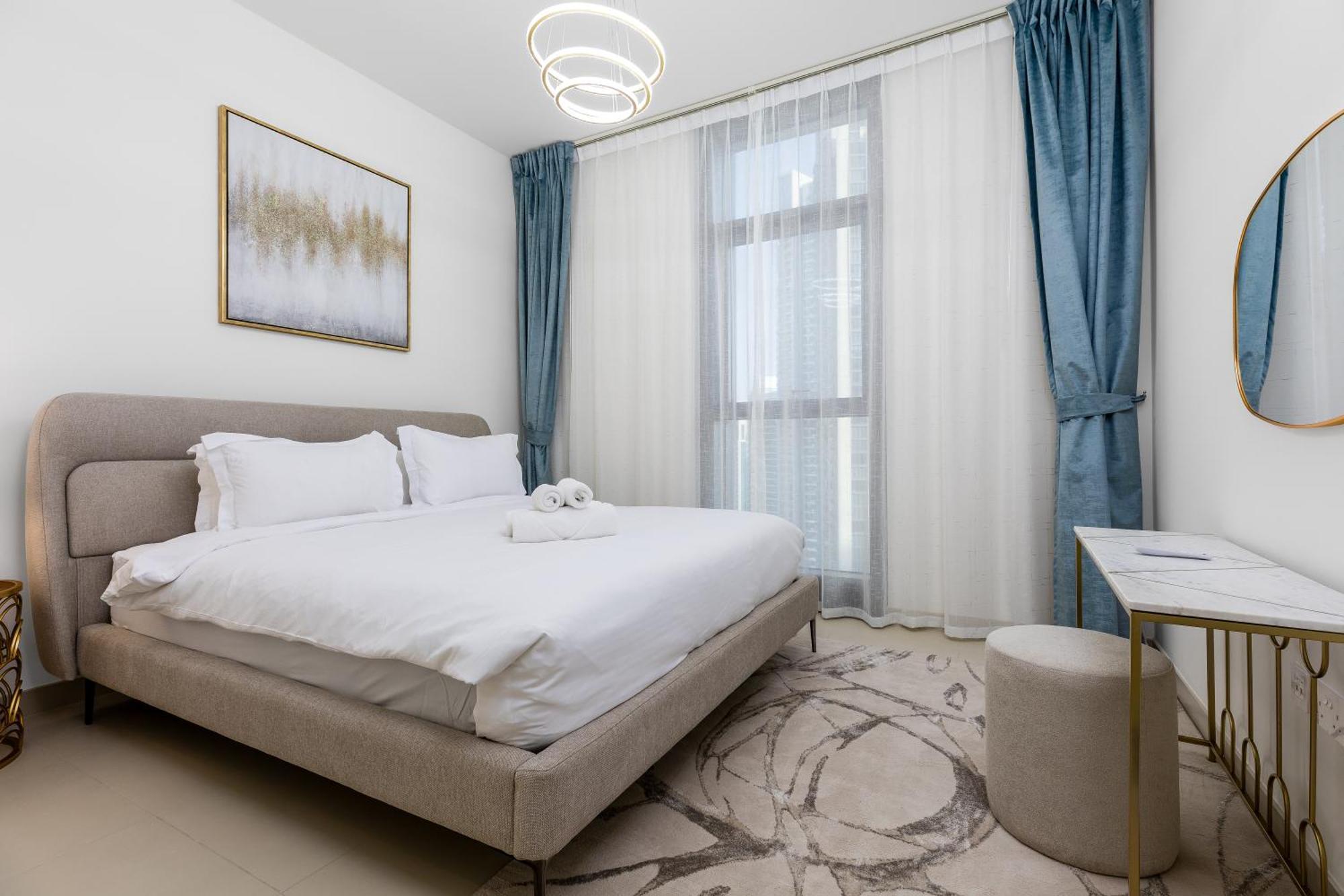 Apartamento Waves Homes - Burj Crown Tower Dubái