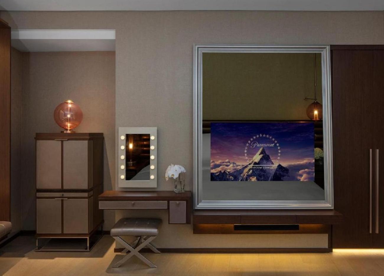 Paramount Hotel