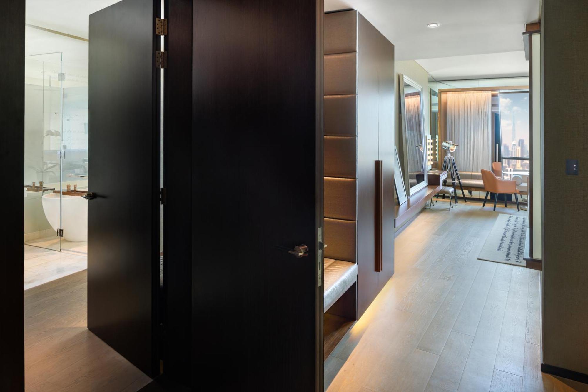 Hotel Paramount 5*