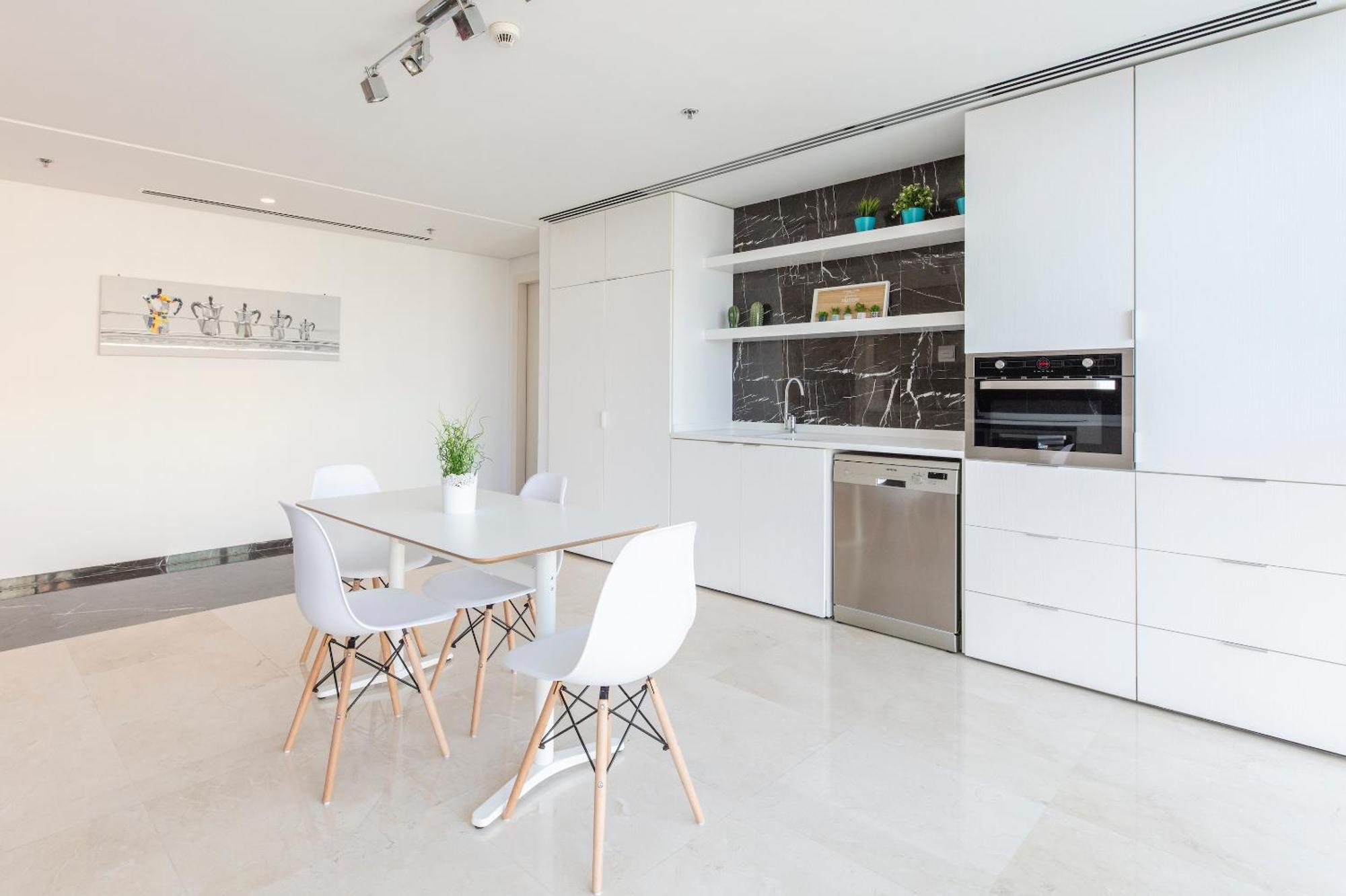 Apartment Stella Stunning & Luxurious 4bdr Penthouse Marina *