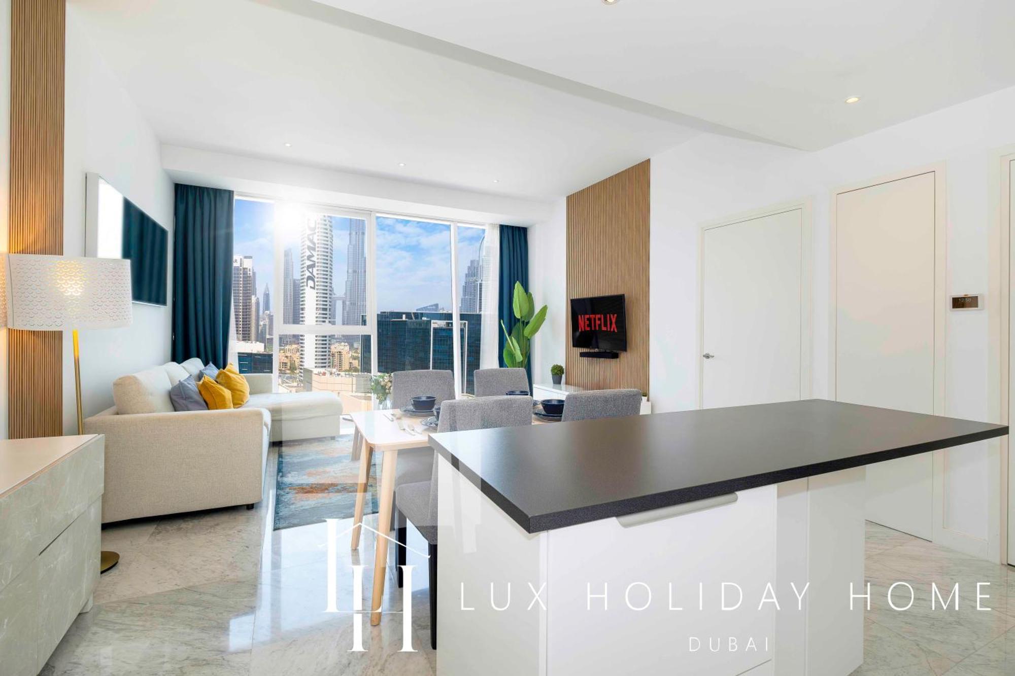Lux The Pad Executive Burj Khalifa View 2 *