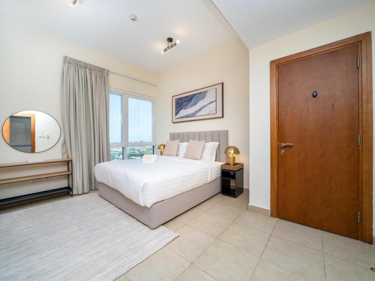Spacious 2 Bedroom In Tecom Appartement