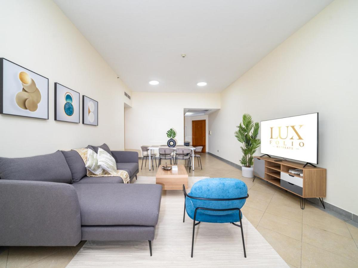 Spacious 2 Bedroom In Tecom Appartement