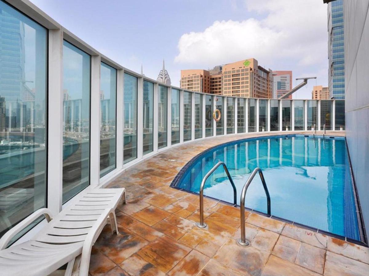 Spacious 2 Bedroom In Tecom Appartement *