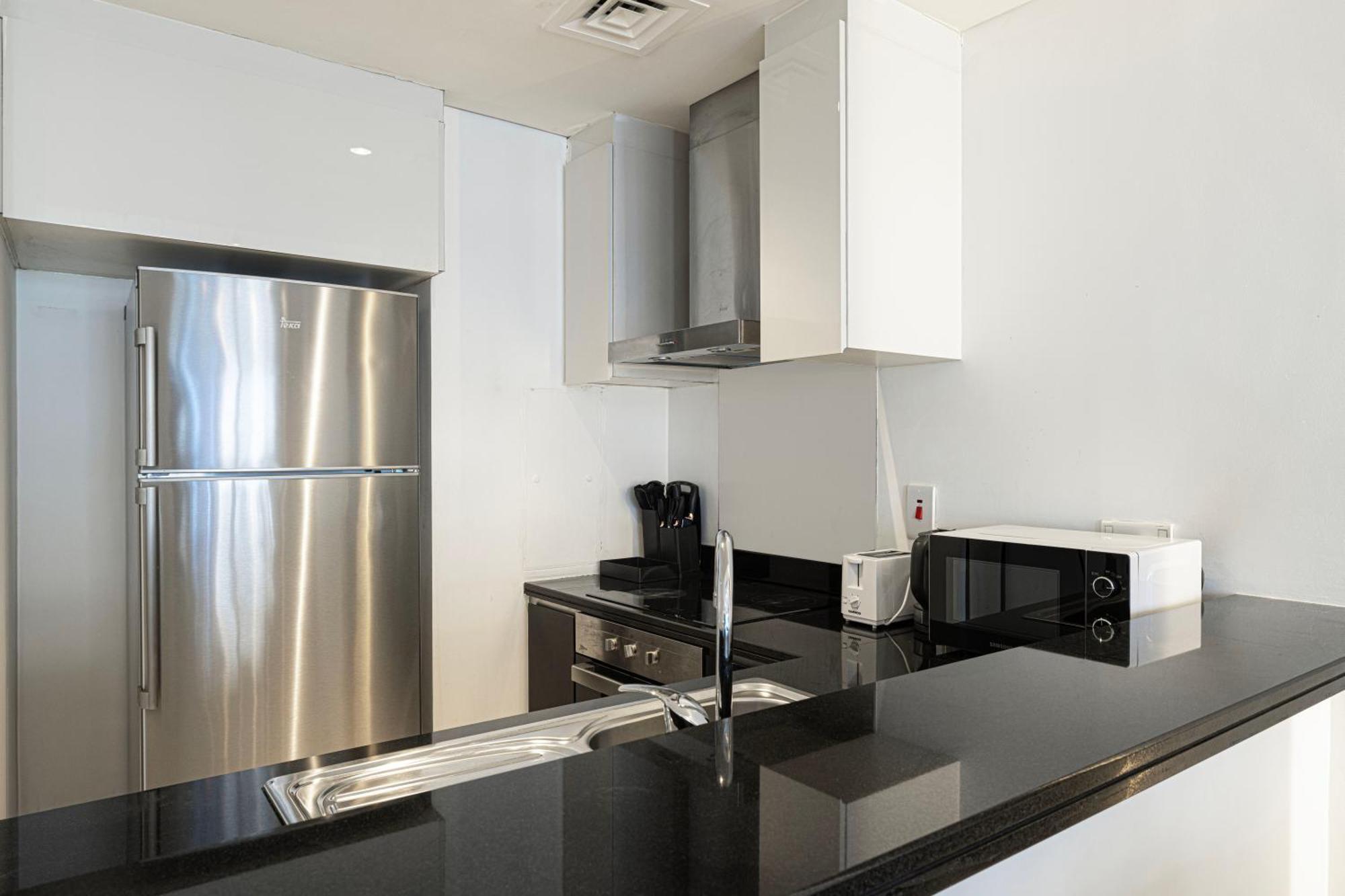Luxe Sea View High Floor 1 Bedroom In Marina By Maxx Value Homes Apartamento