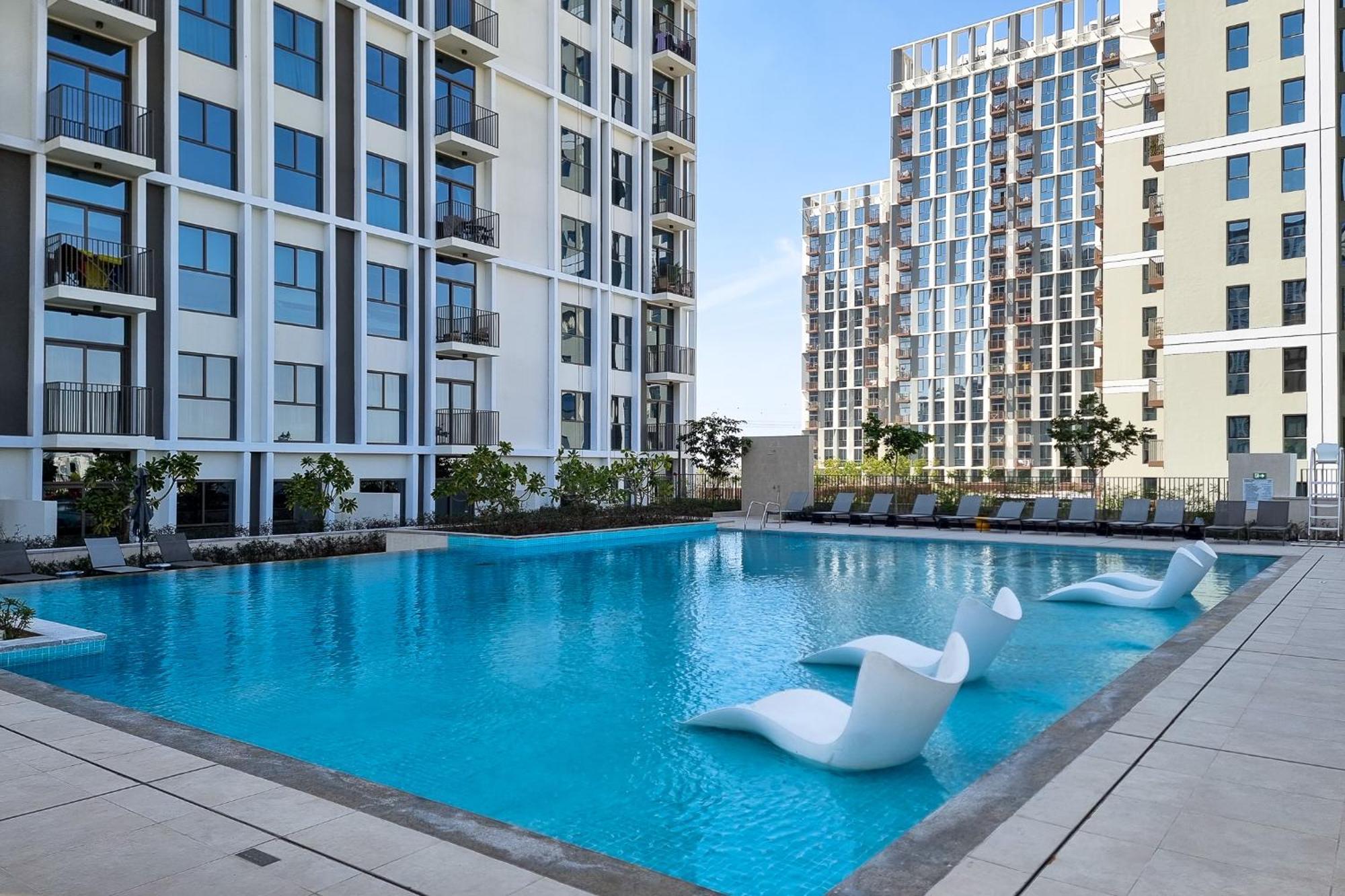 First Class In Hills - Next To Hills Mall - Socio, Collective And Golfville Towers Apartamento *