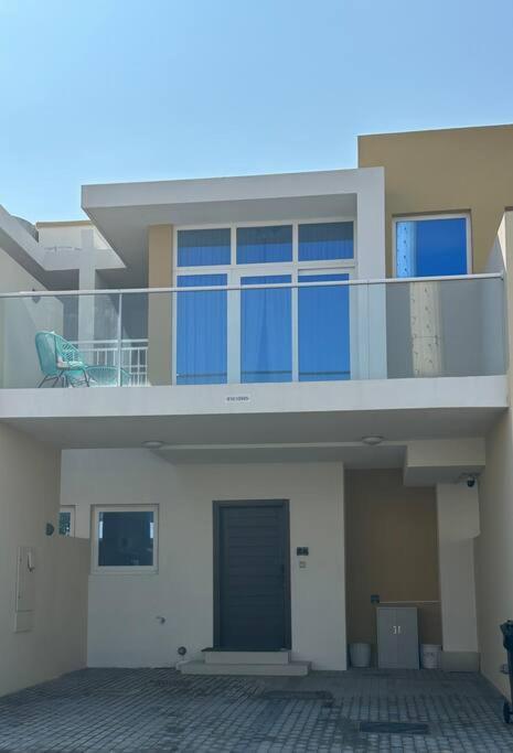 Ferienhaus Damac Hills 2 Retreat- Tranquil Luxe, Beyond With Waterpark Dubai