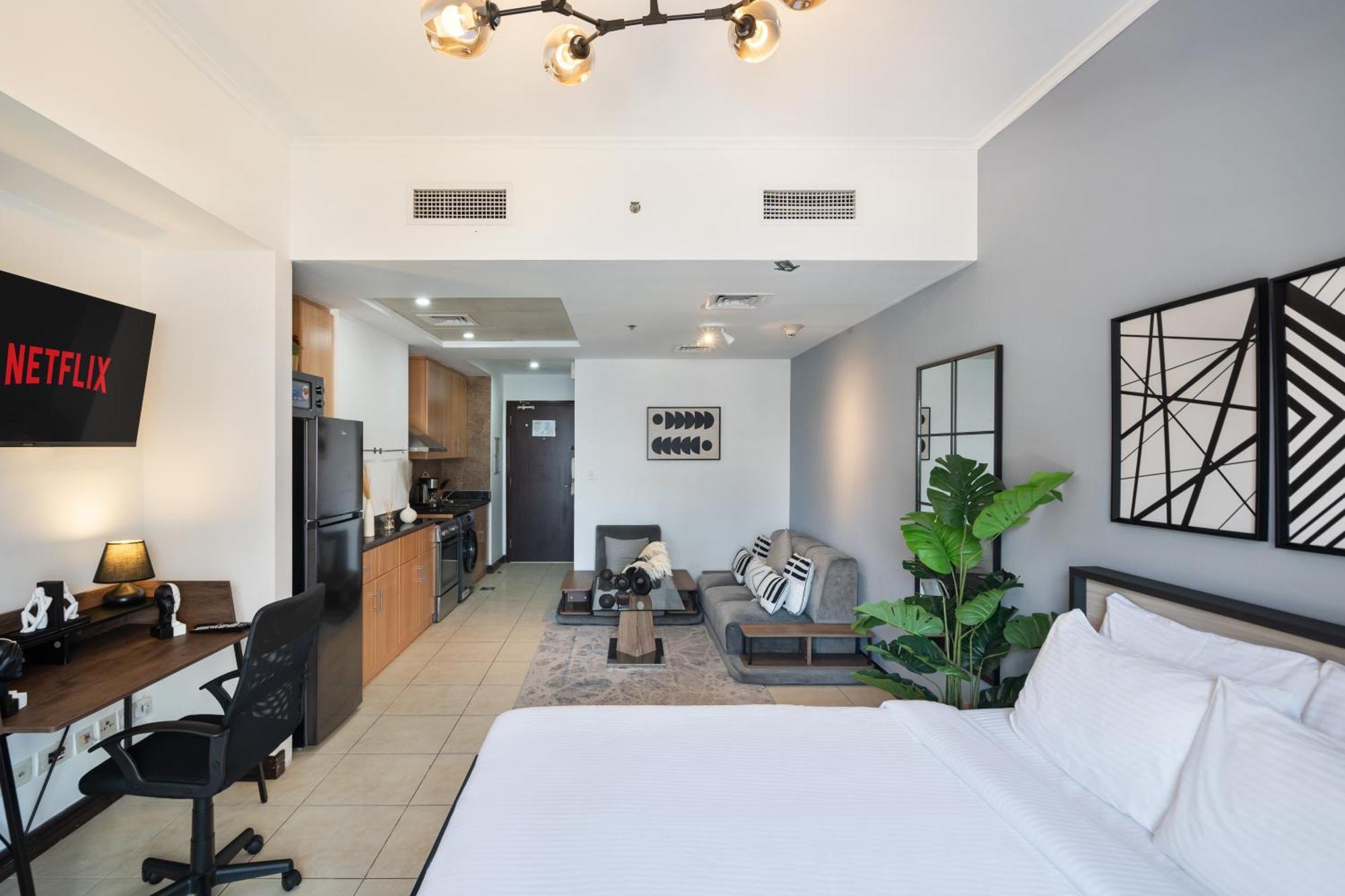Appartement Furnished For Rent In Goldcrest Views, Jlt