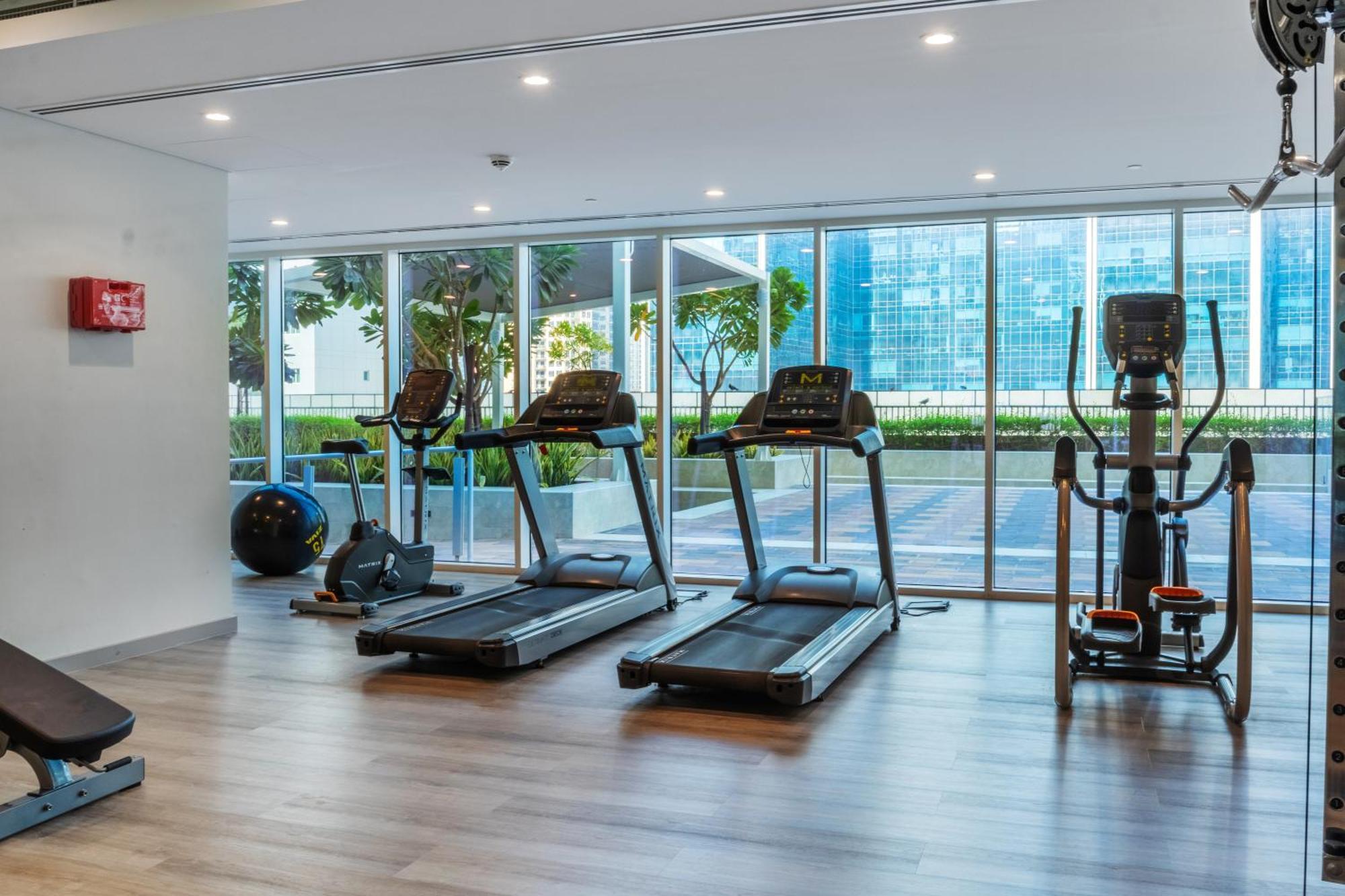 Stylish High Floor With Burj View