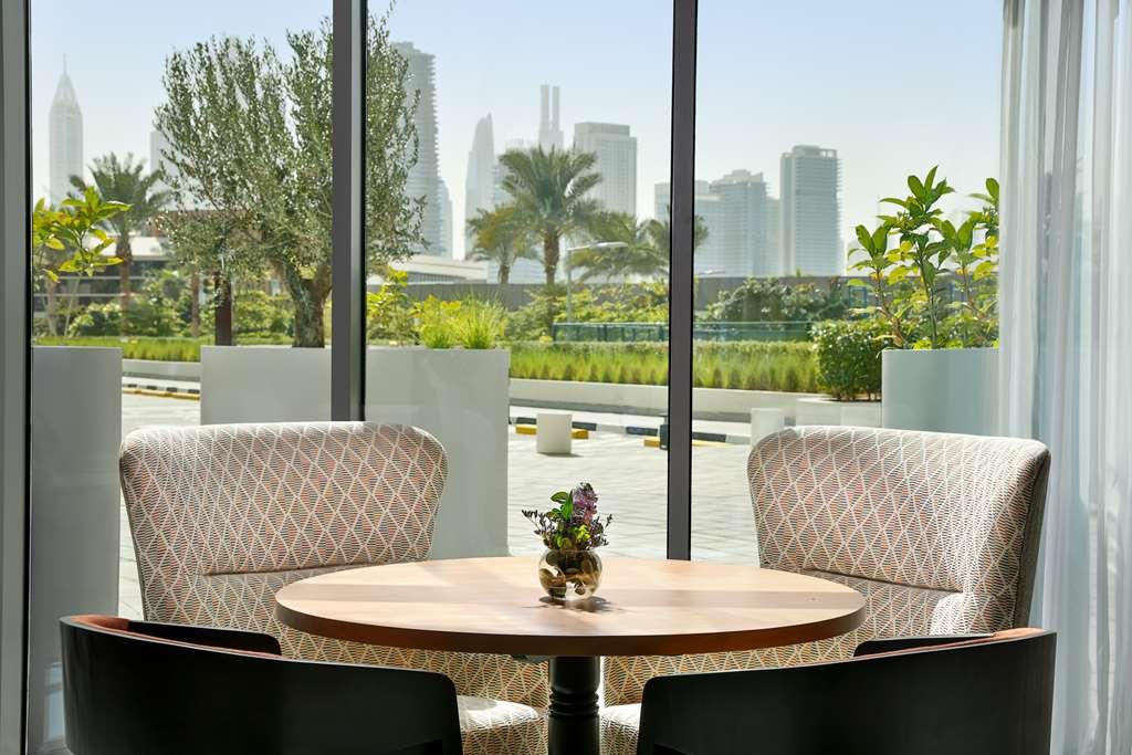Nh Collection The Palm Hotel