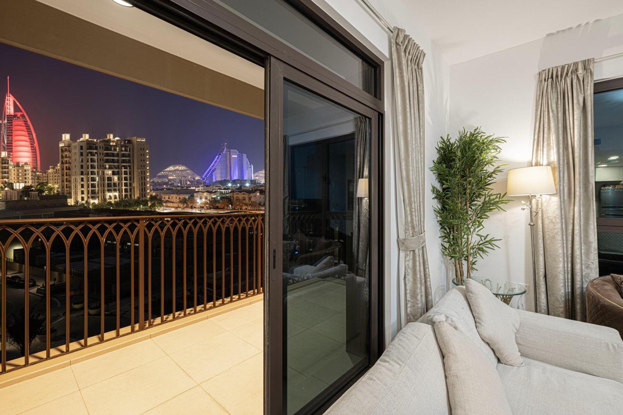 Spectacular 2br Full Burjalarab View Appartement