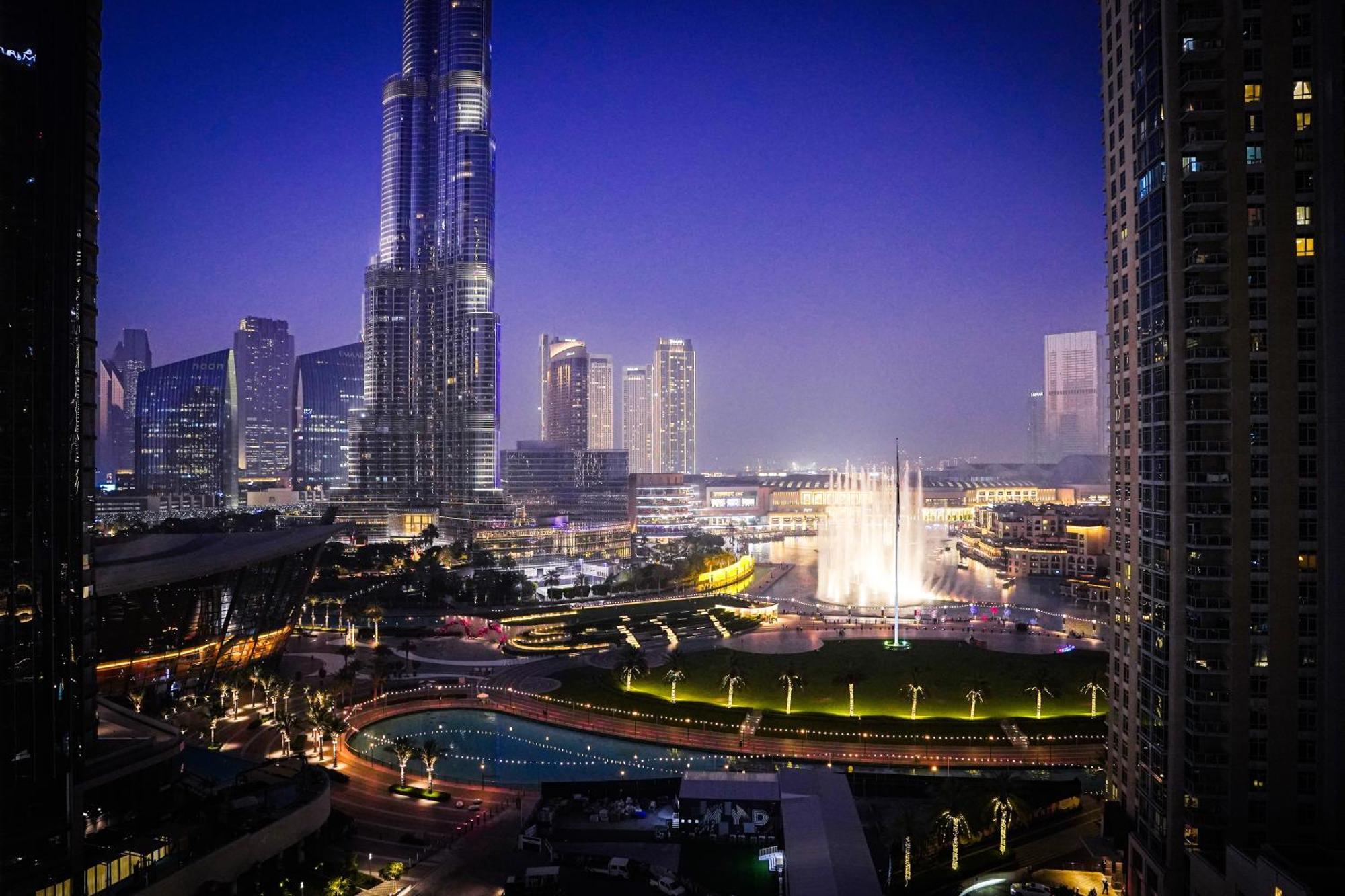5 Stars Grand Opera Tower Lux 2 Bedroom Downtown Full Burj Khalifa View Dubái