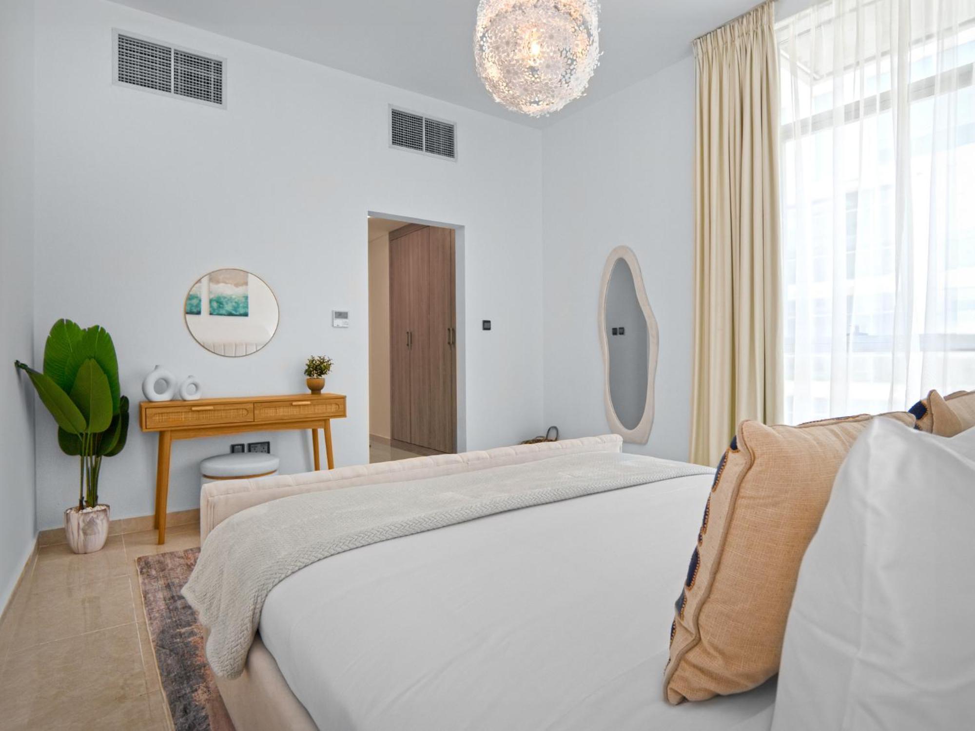 Easygo - Polo C5 1 Bedroom Dubai