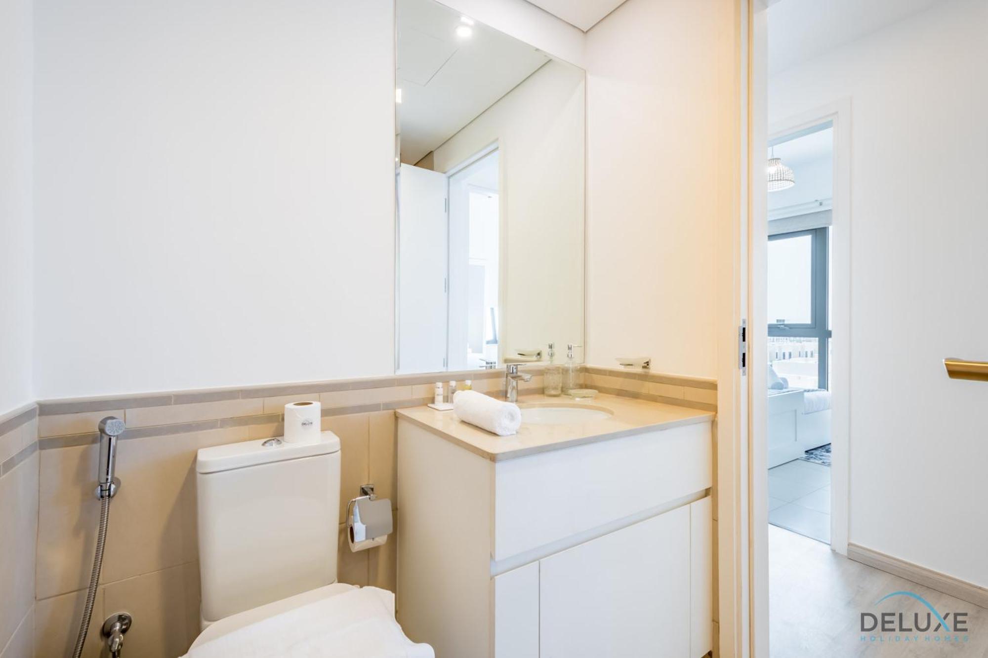 Delightful 2br In Town Square Safi 1a, Dubailand By Deluxe Homes *