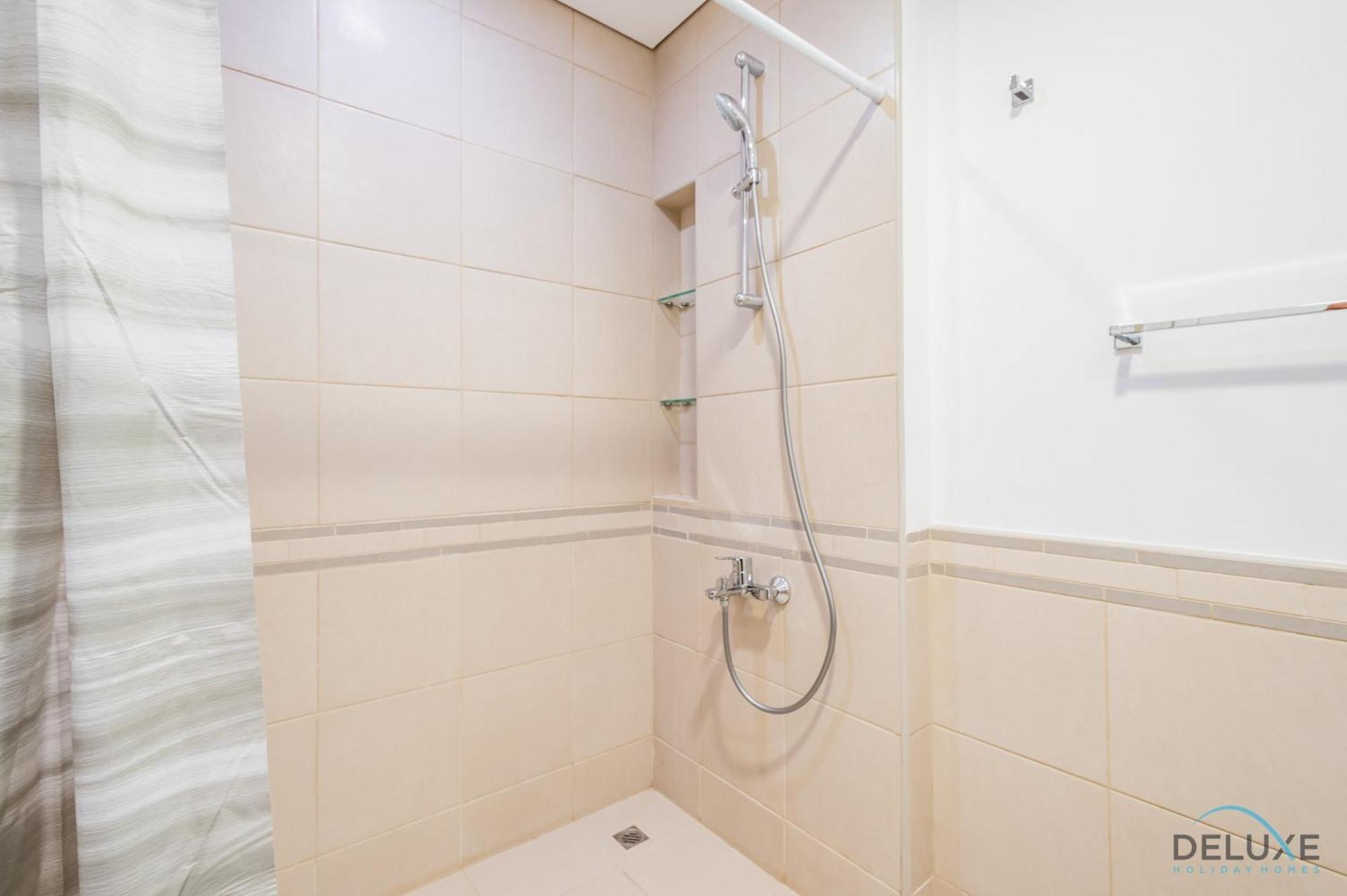 Appartement Delightful 2br In Town Square Safi 1a, Dubailand By Deluxe Homes