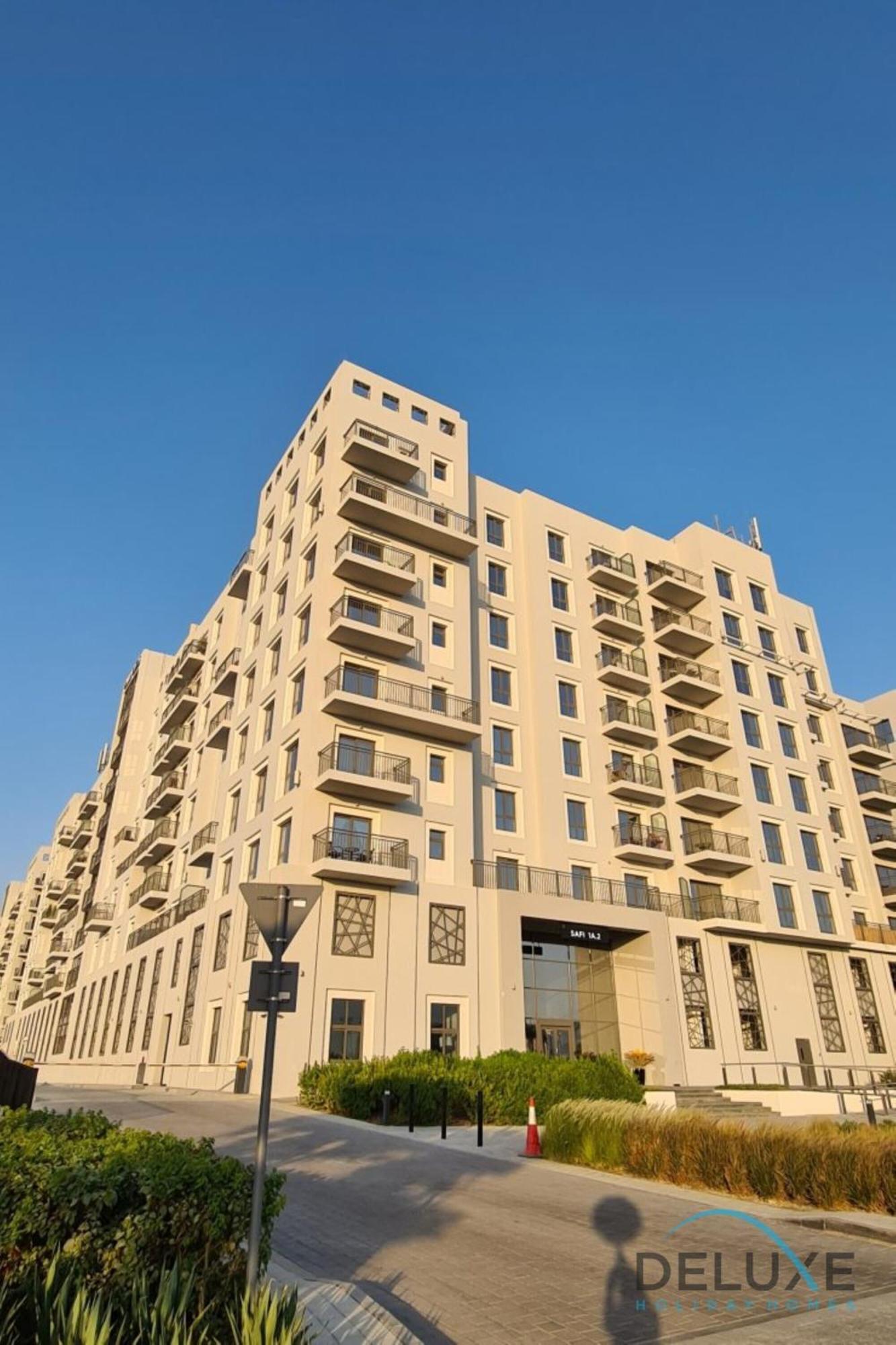 Appartement Delightful 2br In Town Square Safi 1a, Dubailand By Deluxe Homes