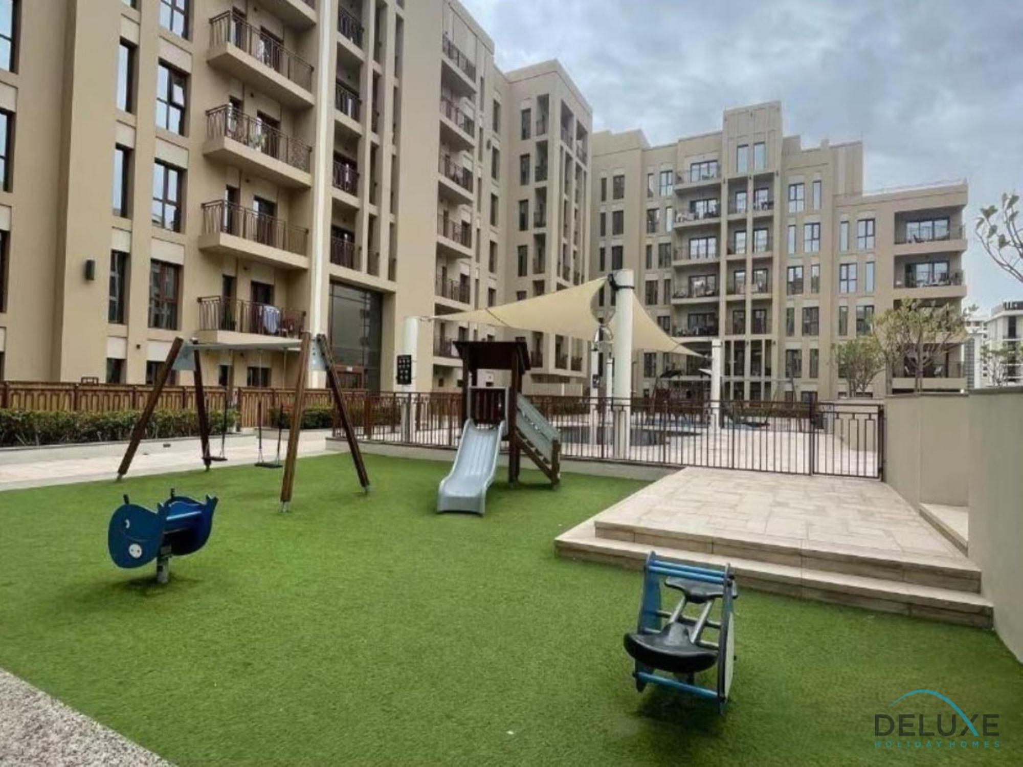 Delightful 2br In Town Square Safi 1a, Dubailand By Deluxe Homes Appartement