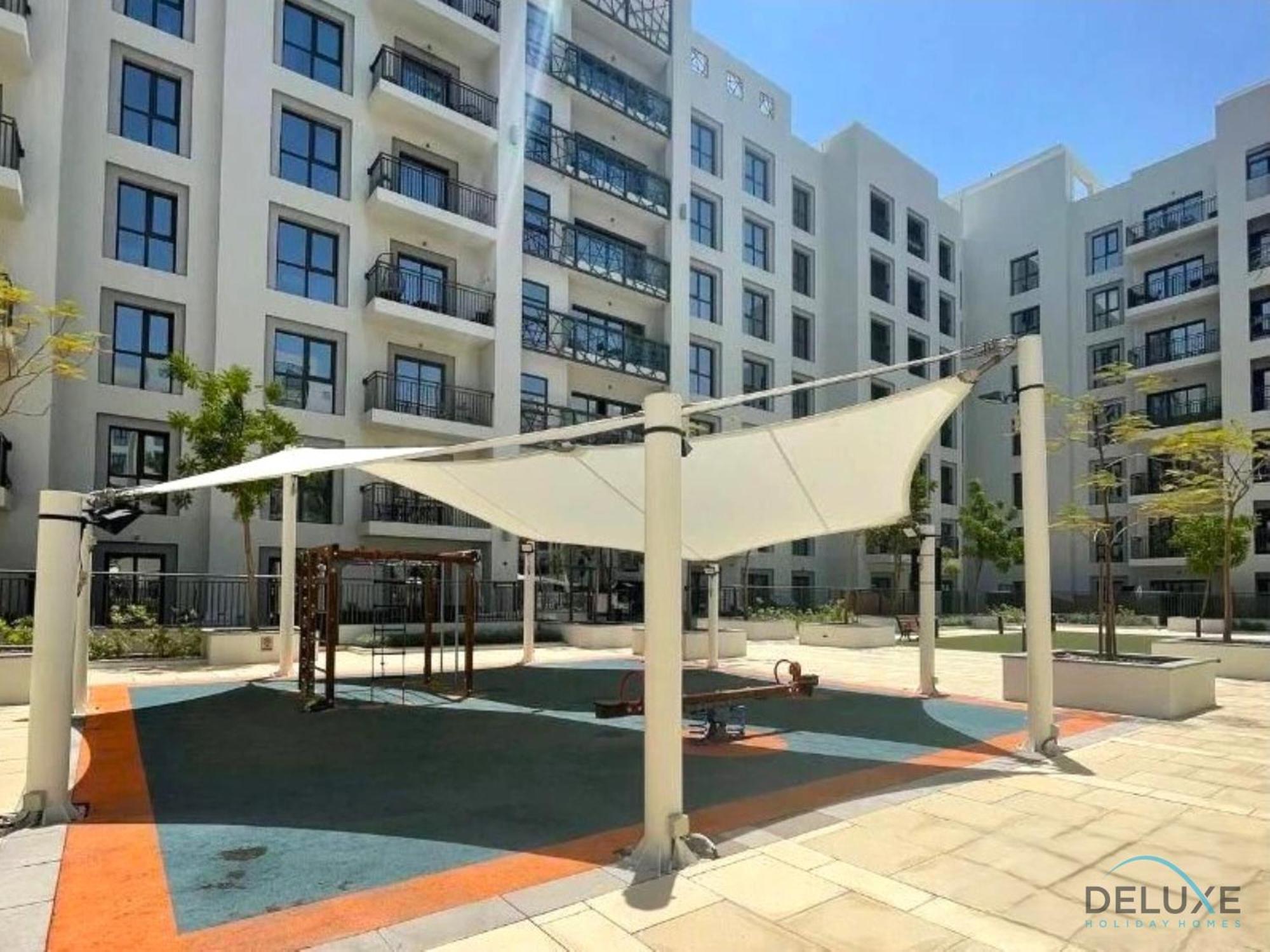 Appartement Delightful 2br In Town Square Safi 1a, Dubailand By Deluxe Homes