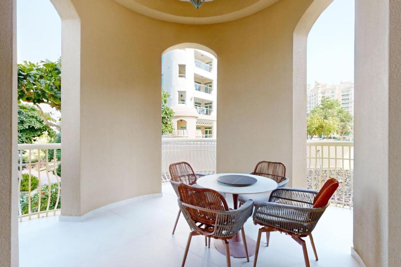 Apartamento Al Msalli - Exquisite Three Bedroom Dubái
