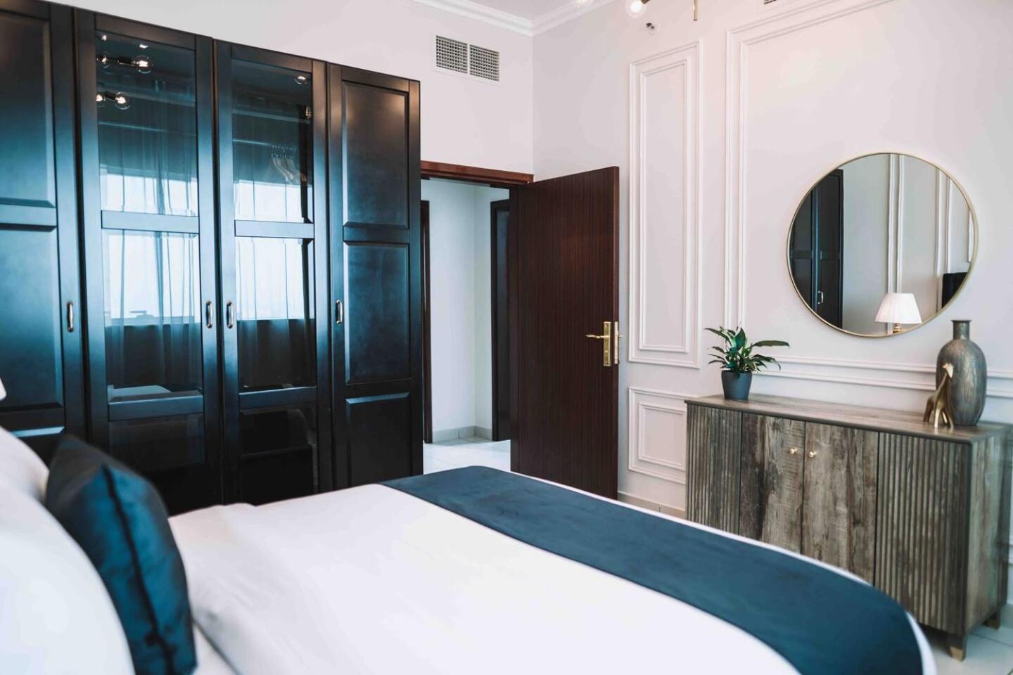 Gorgeous And Sea Views From A High-rise Dubái