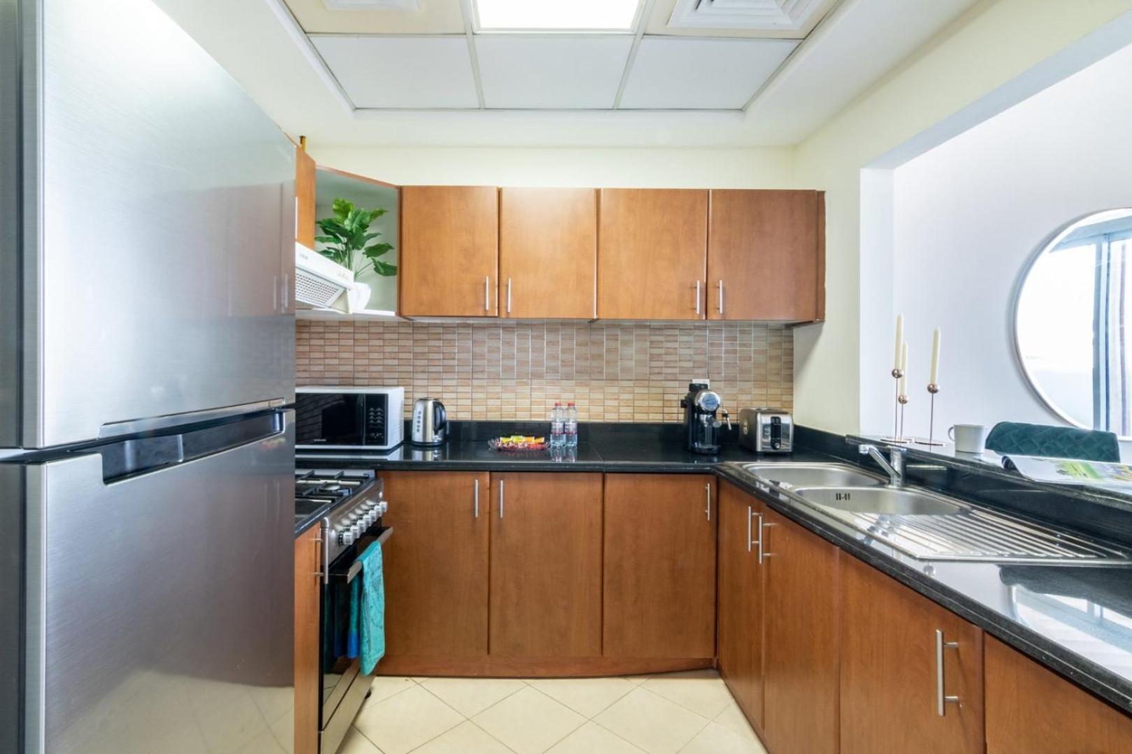 Guestready Homes - Emerald Skies In Jvc Apartment *