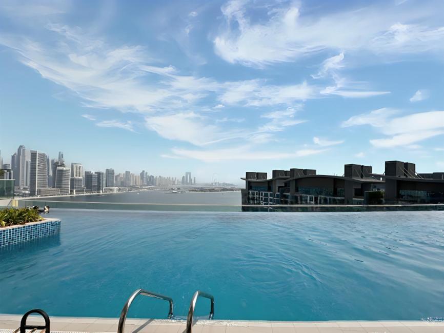 Trophy - Palm Jumeirah With Access